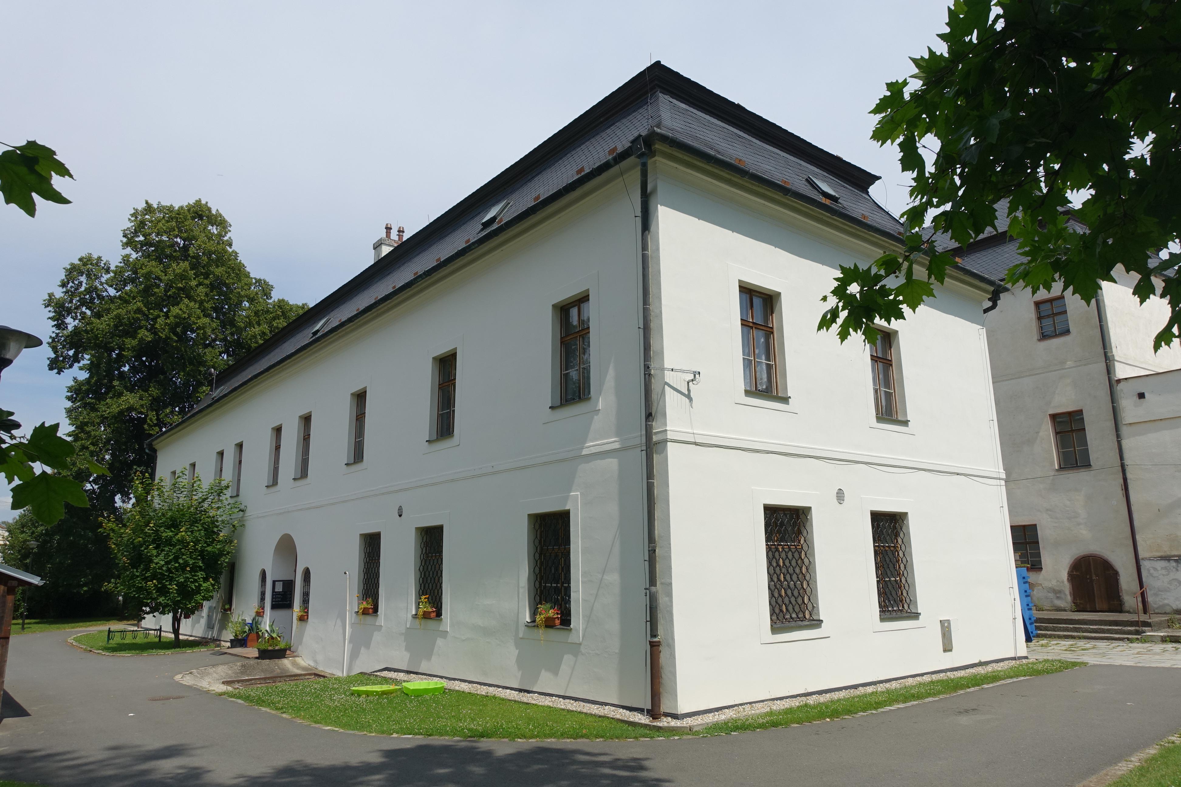 Litultovice - úřad městyse foto 5