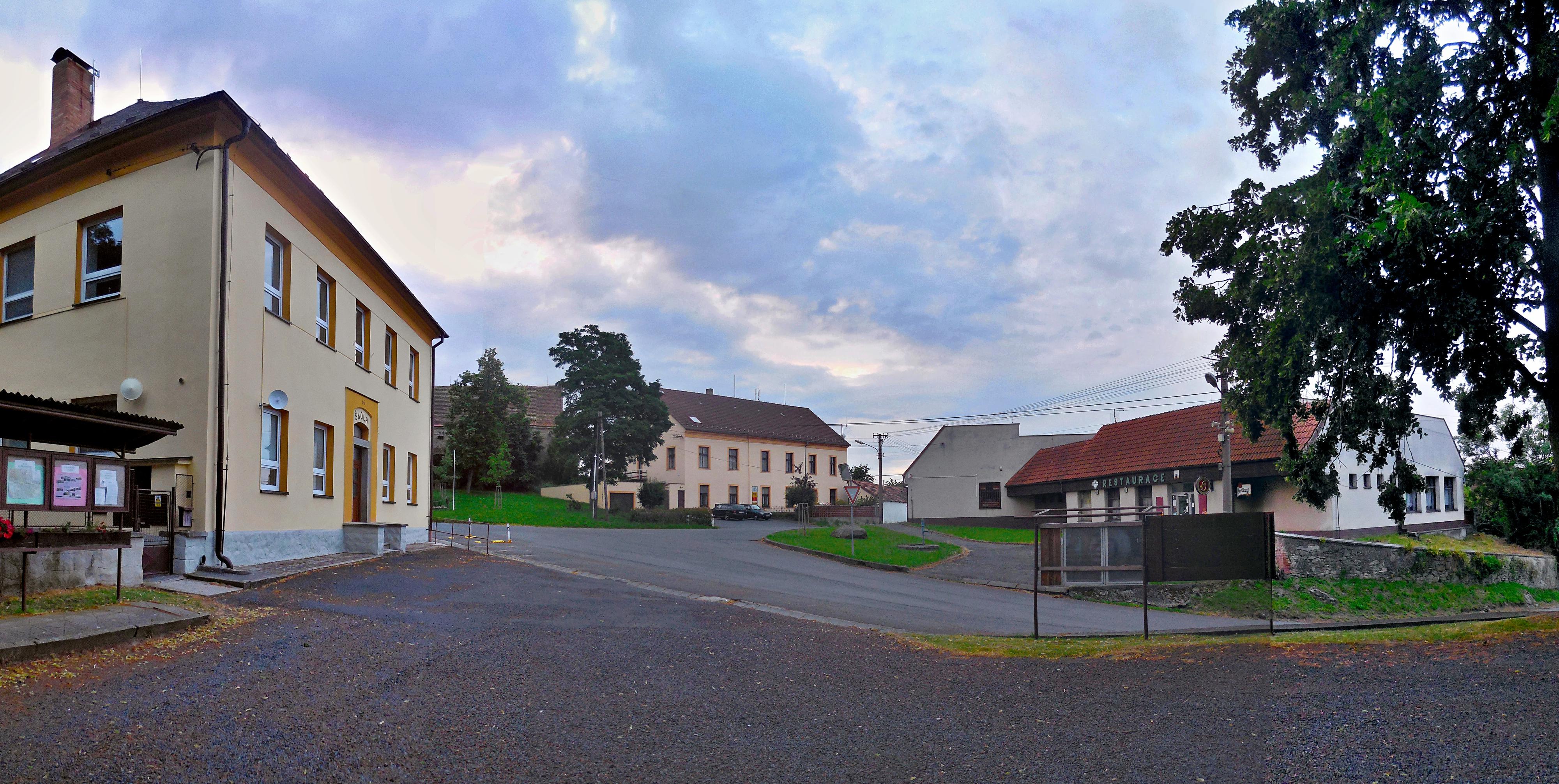 ZŠ a MŠ Předslav, okres Klatovy foto 2