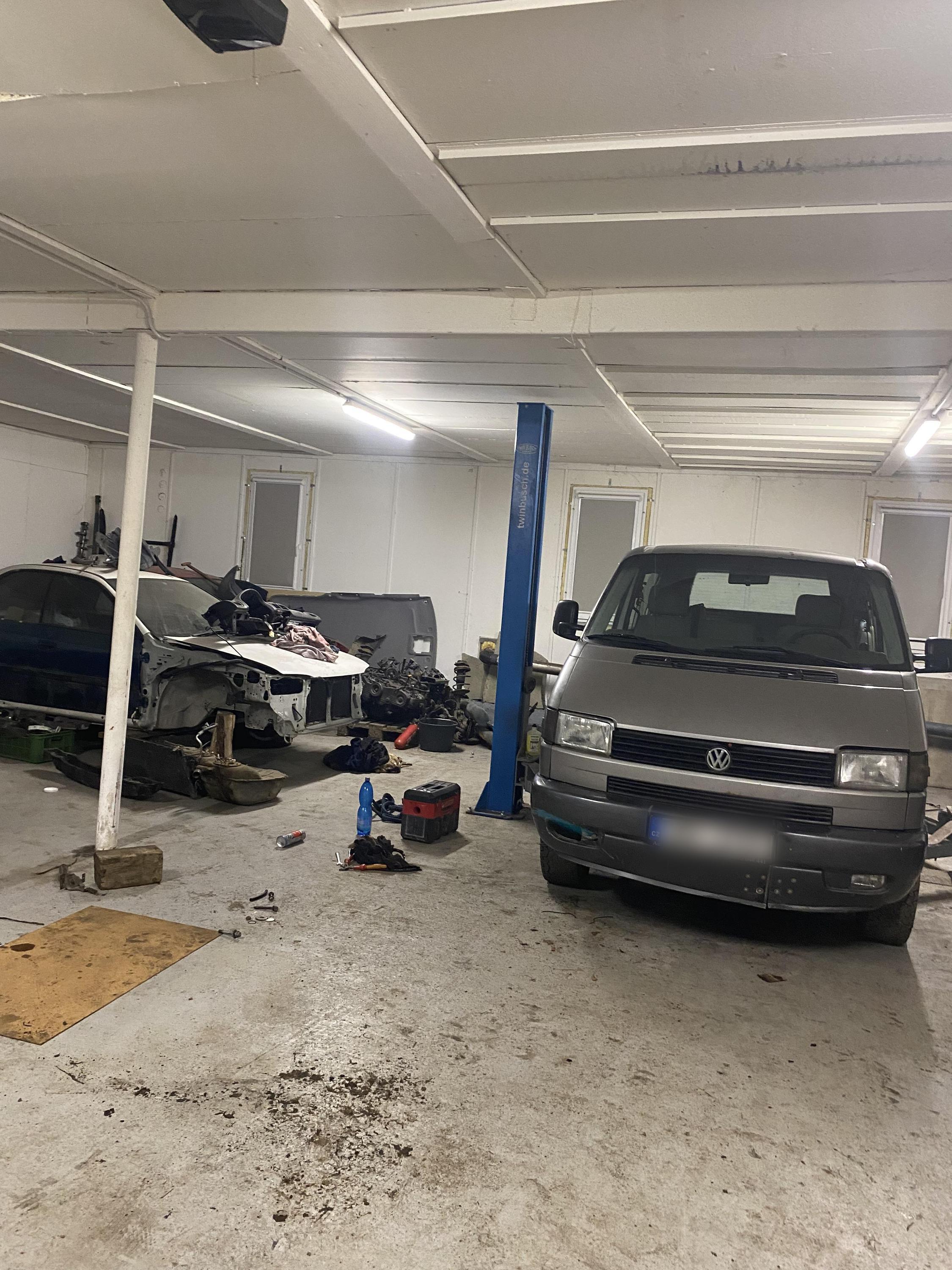 Urban autoservis foto 3