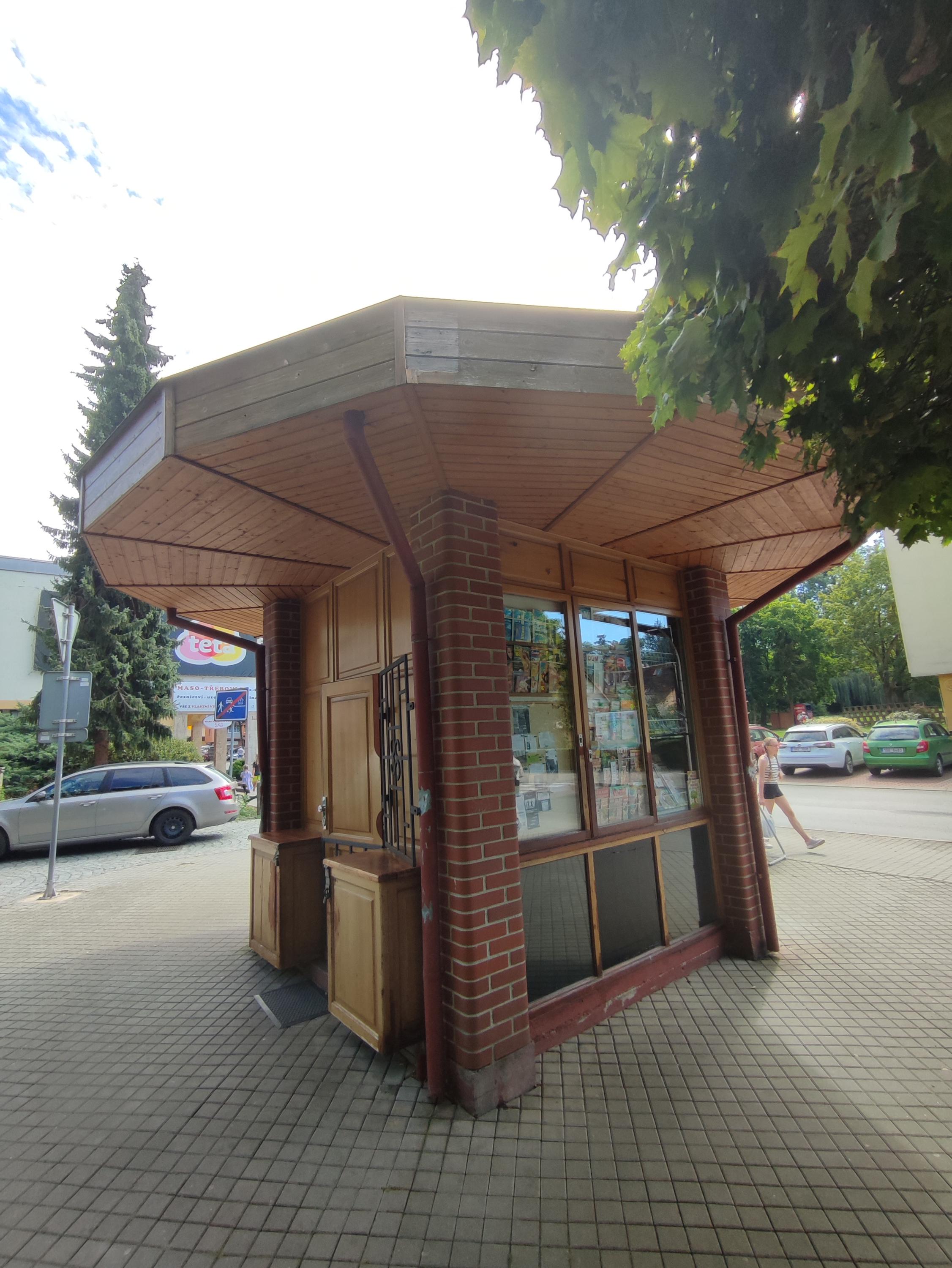 Jan Poklop - trafika foto 3