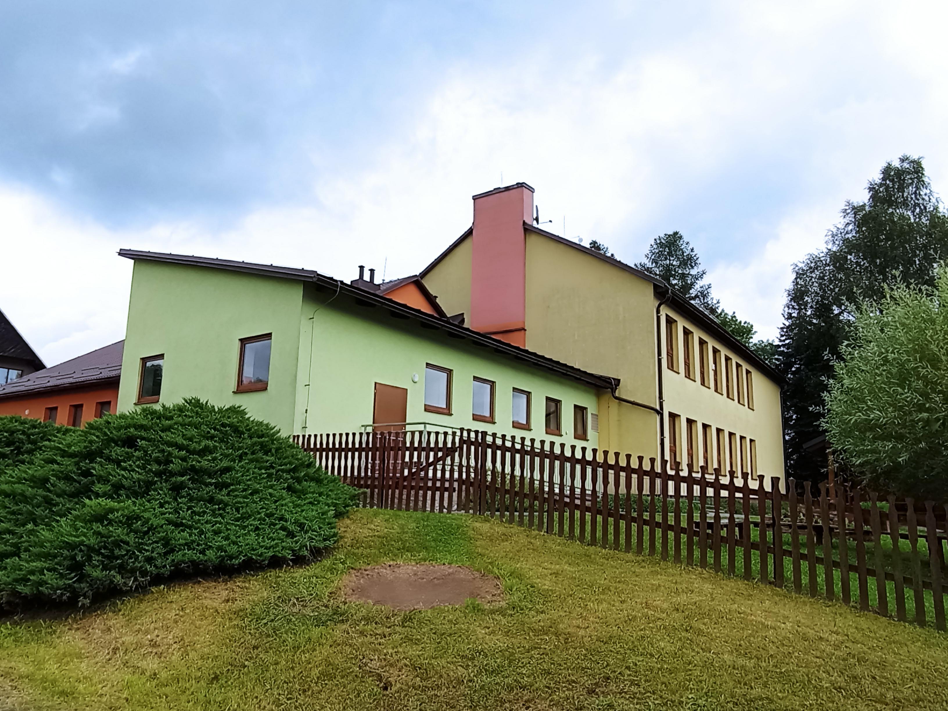 ZŠ a MŠ Horní Heřmanice foto 1