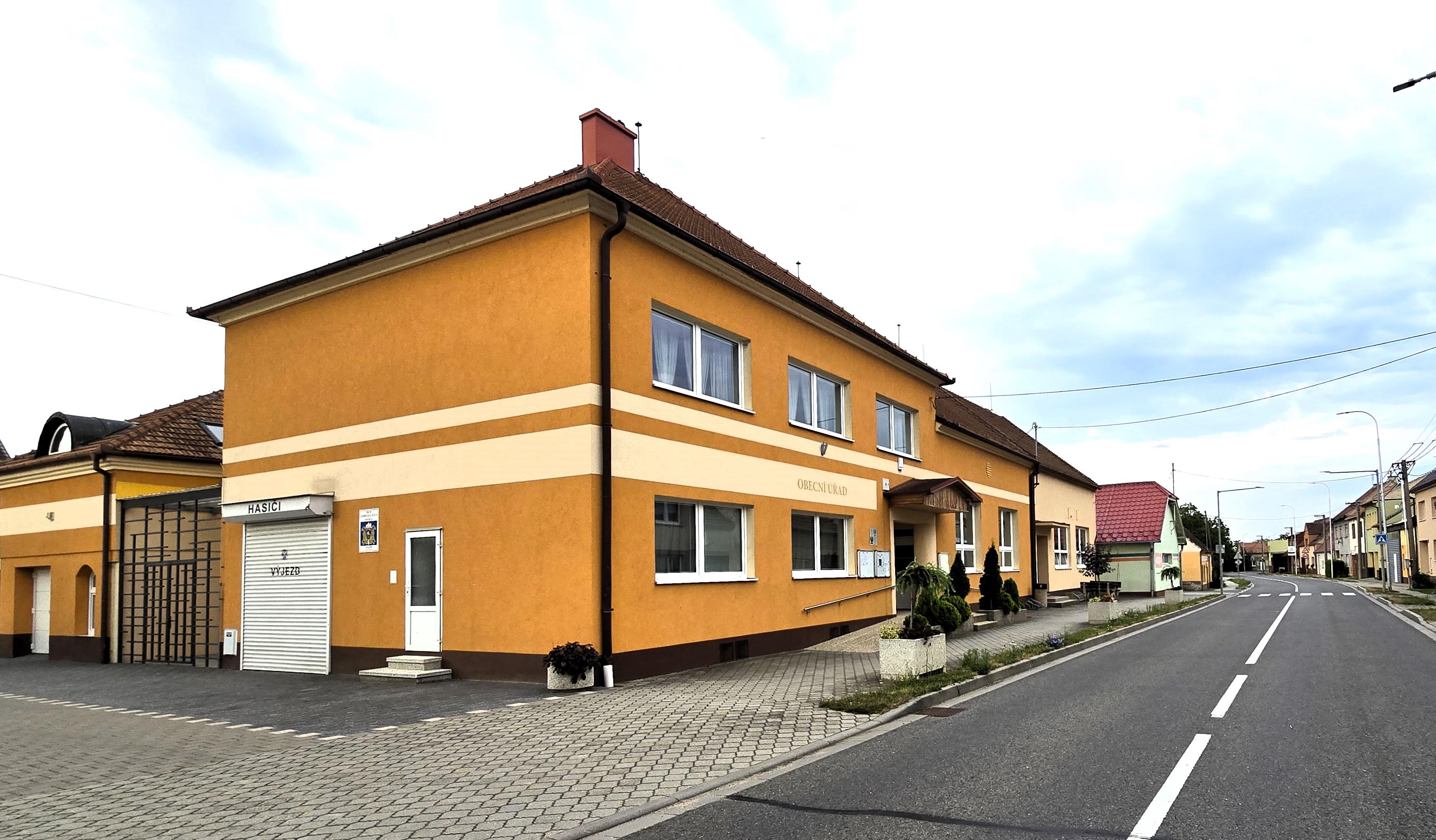 Tasov - obecní úřad foto 4