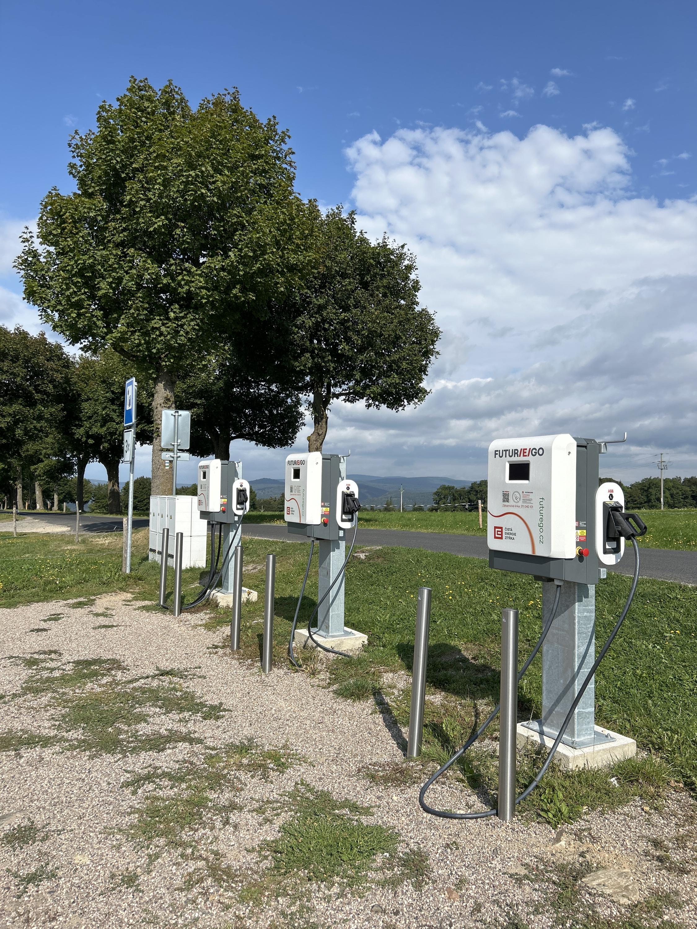 Nabíjecí stanice ČEZ foto 3