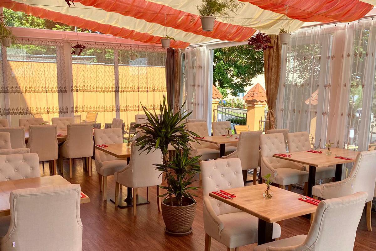 Lamb Grill House & Pizza