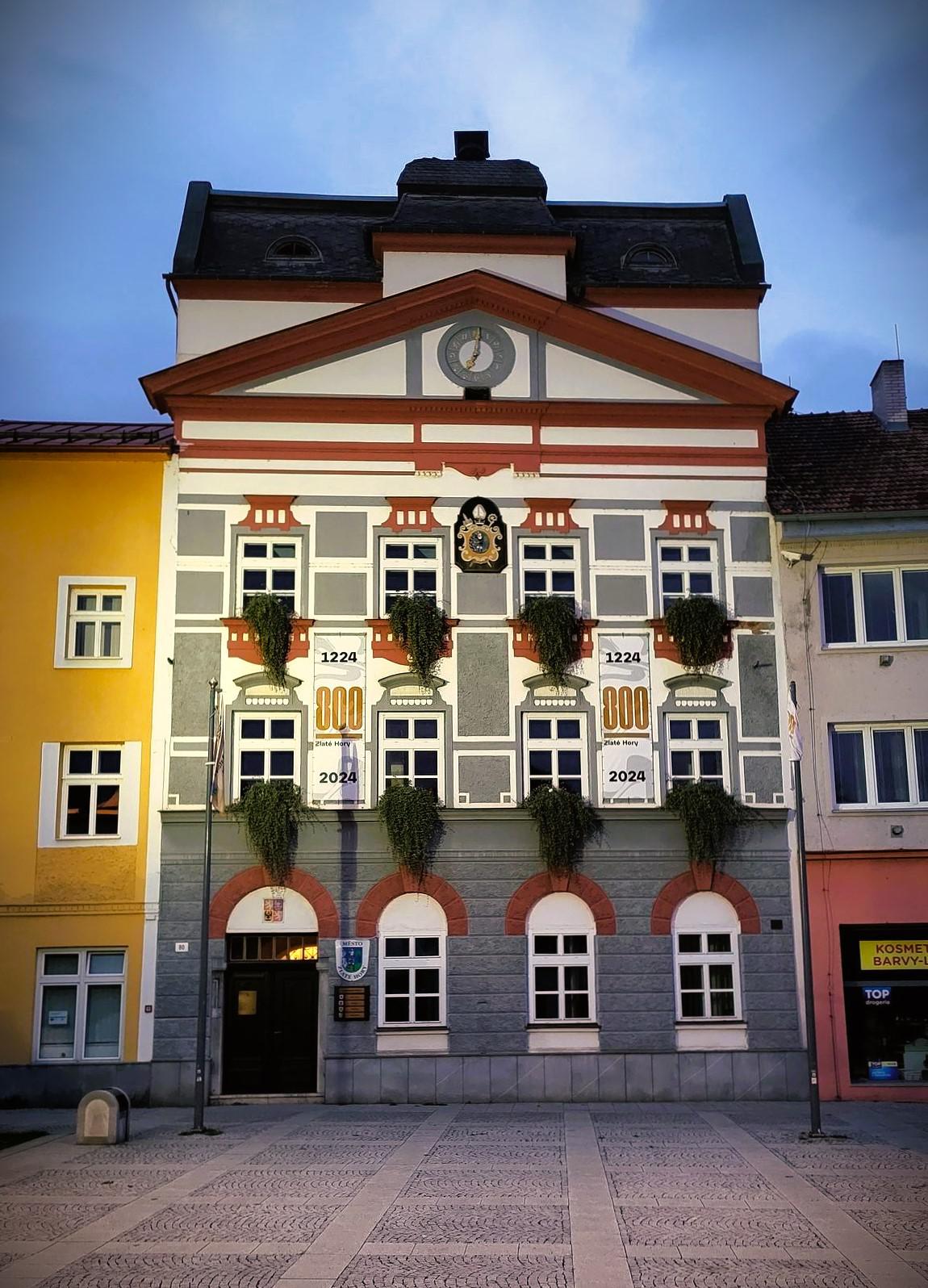 Zlaté Hory - městský úřad foto 5