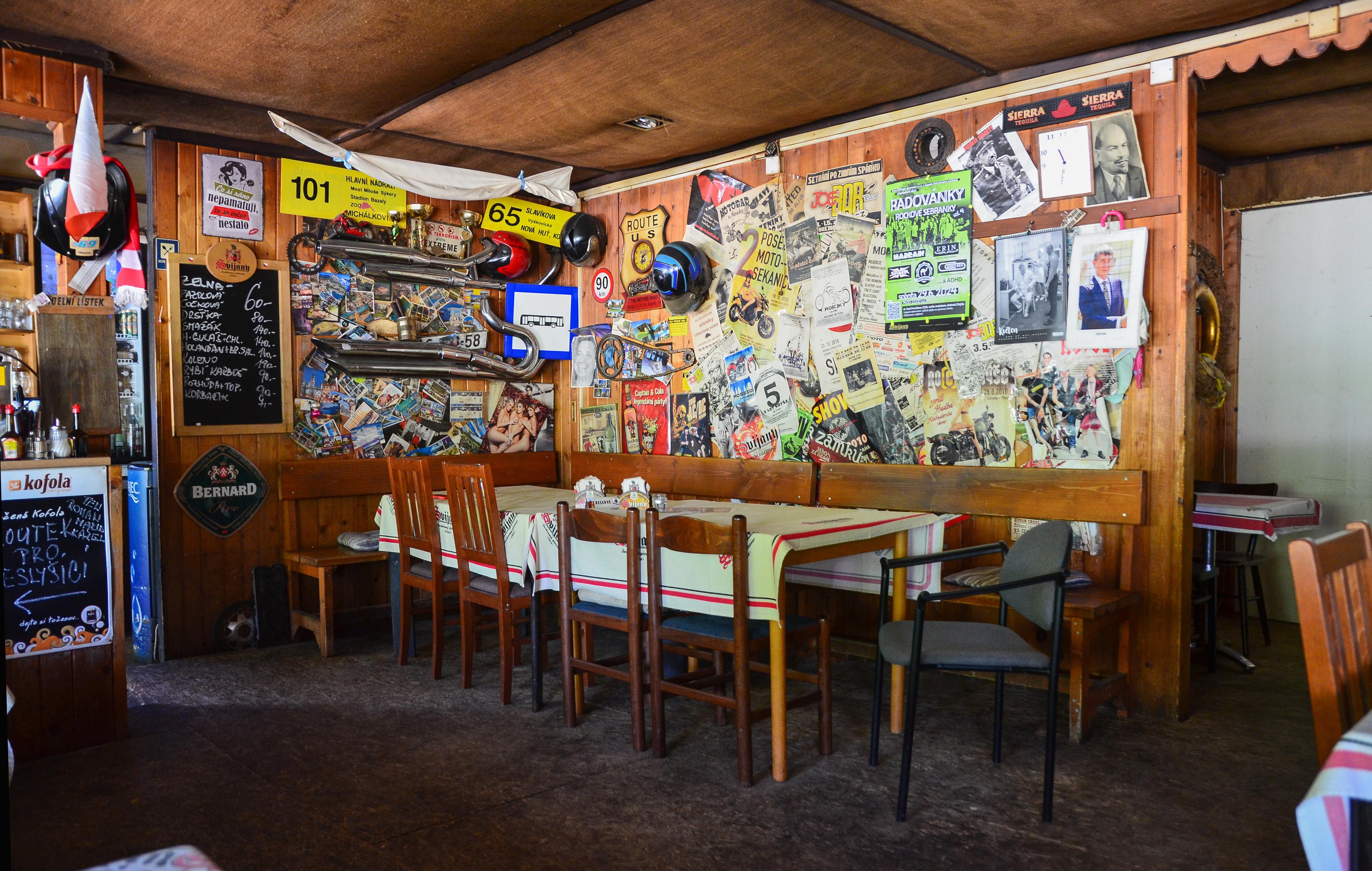 Motobar Jedová Chýše foto 4