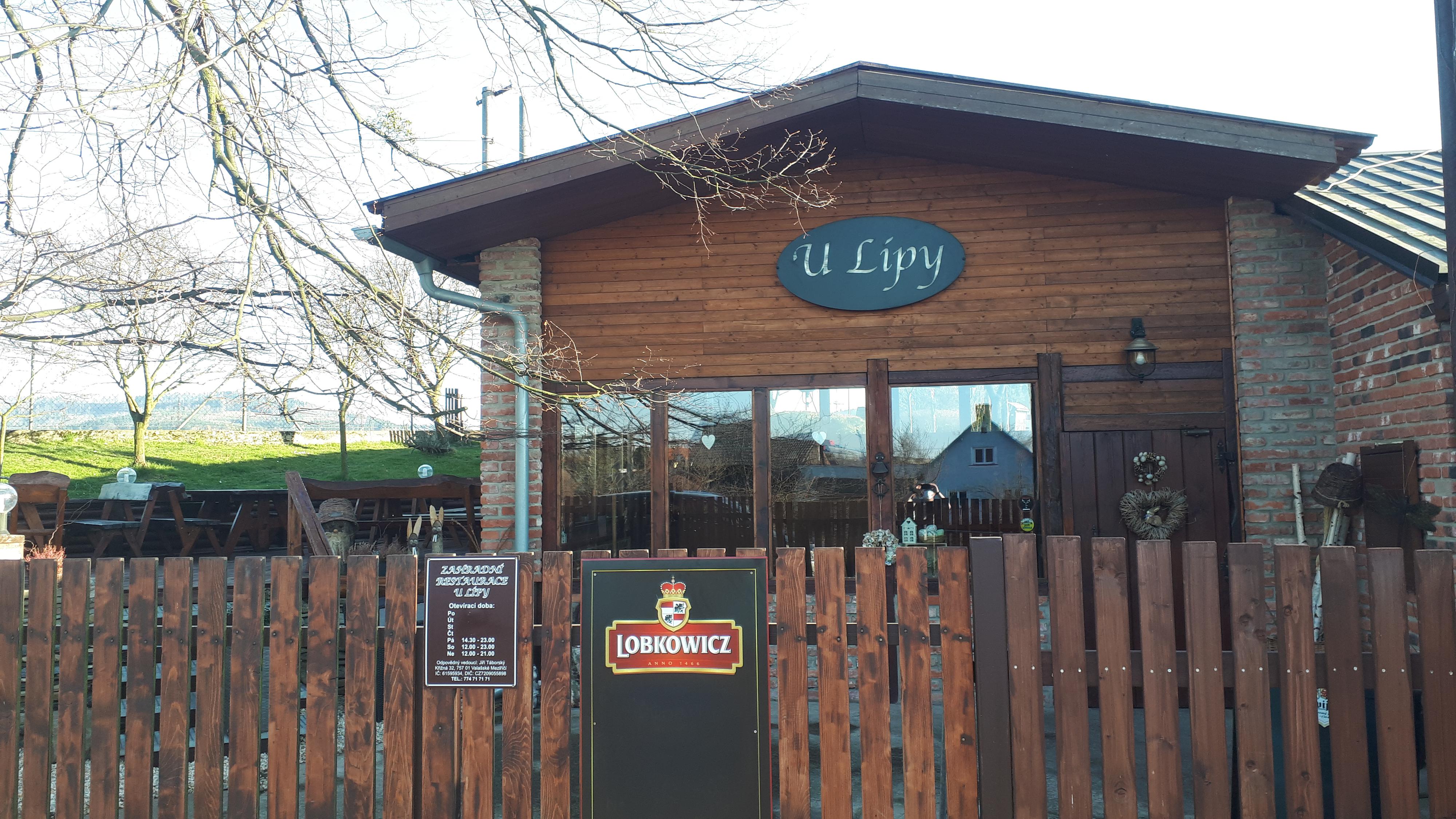Zahradní restaurace Pod Lípou foto 5