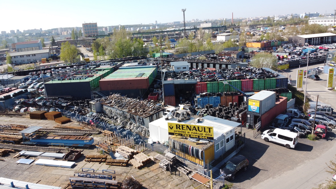 Náhradní díly - vrakoviště Renault foto 3