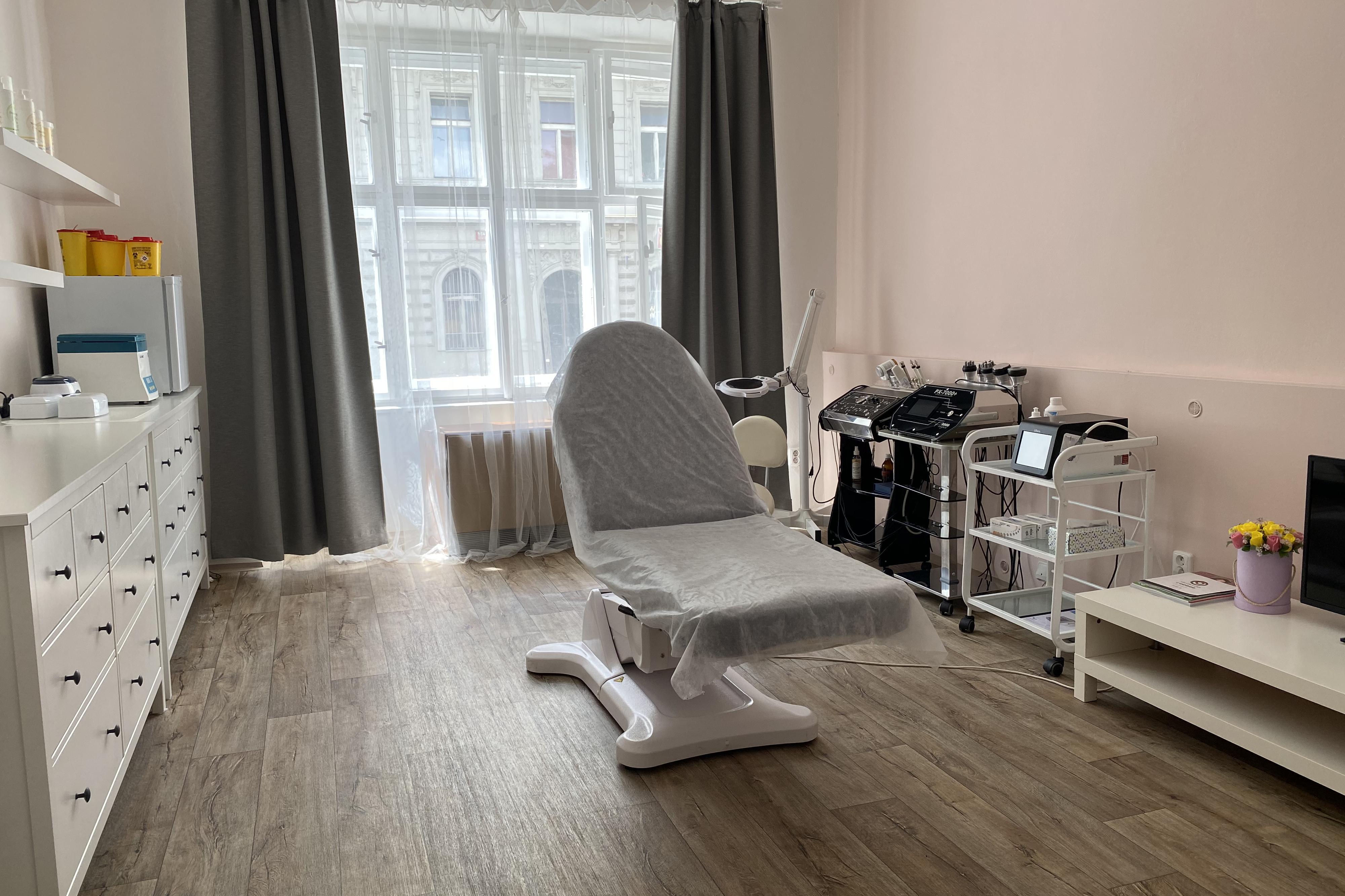 Renew Aesthetic Clinic