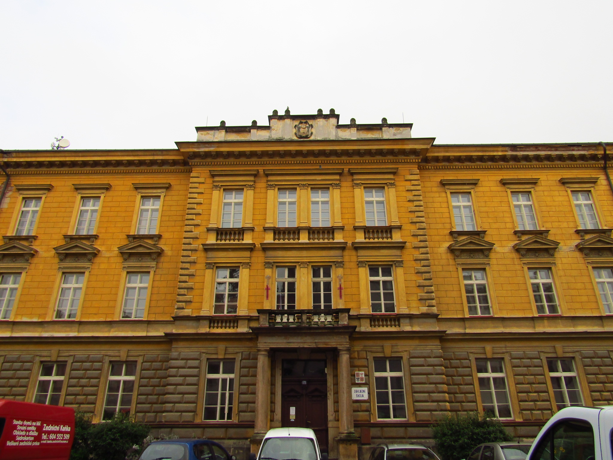 ZŠ Jičín, Husova foto 2