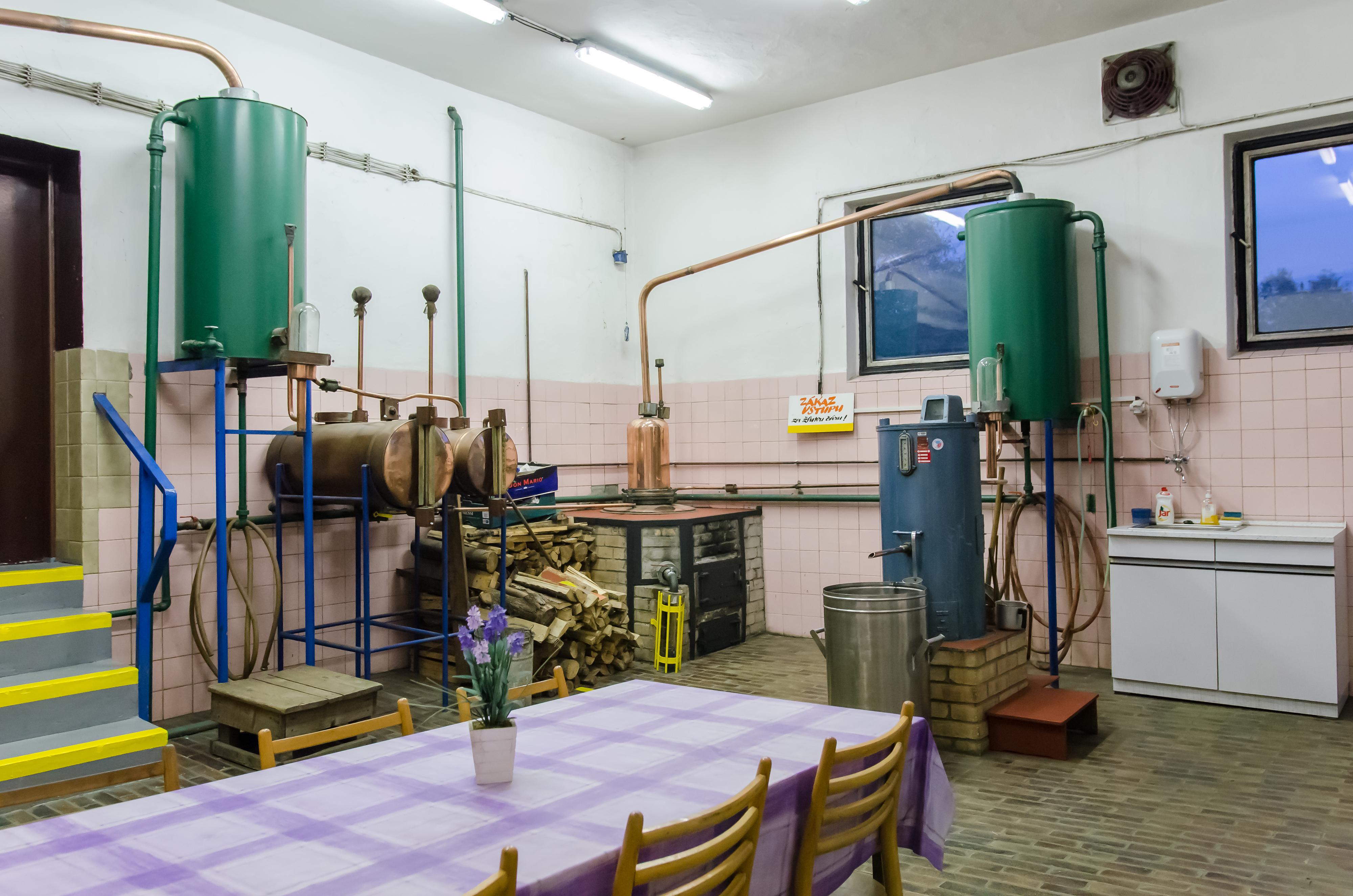 Pěstitelská pálenice Březůvky foto 3