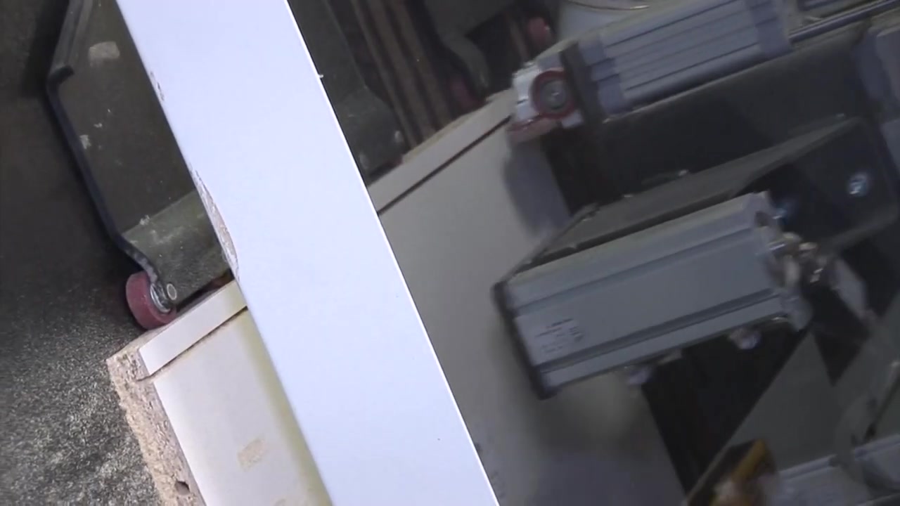 Moderní kuchyně Šilhán foto 2 (náhled videa)