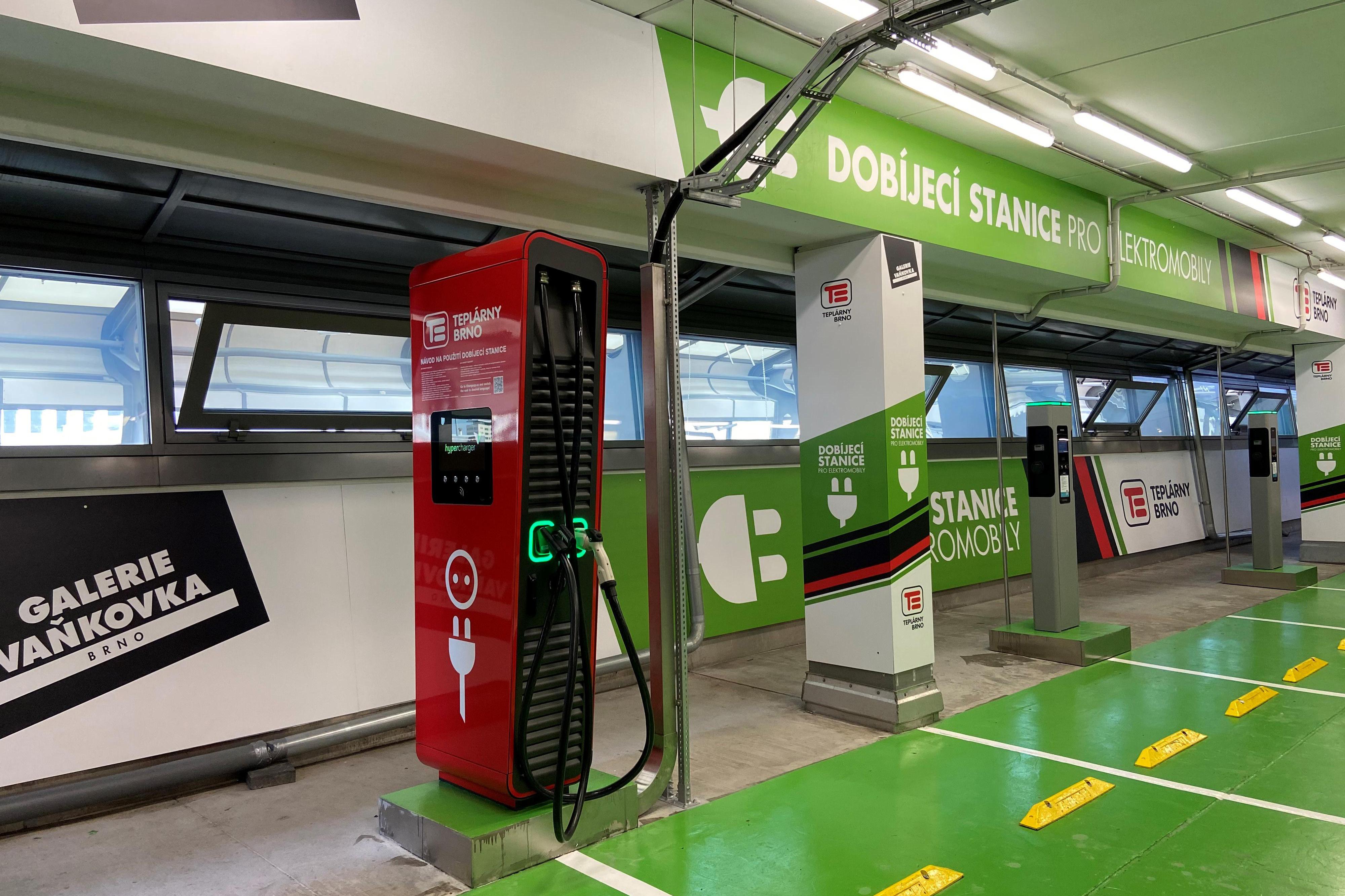 Veřejná rychlonabíjecí stanice