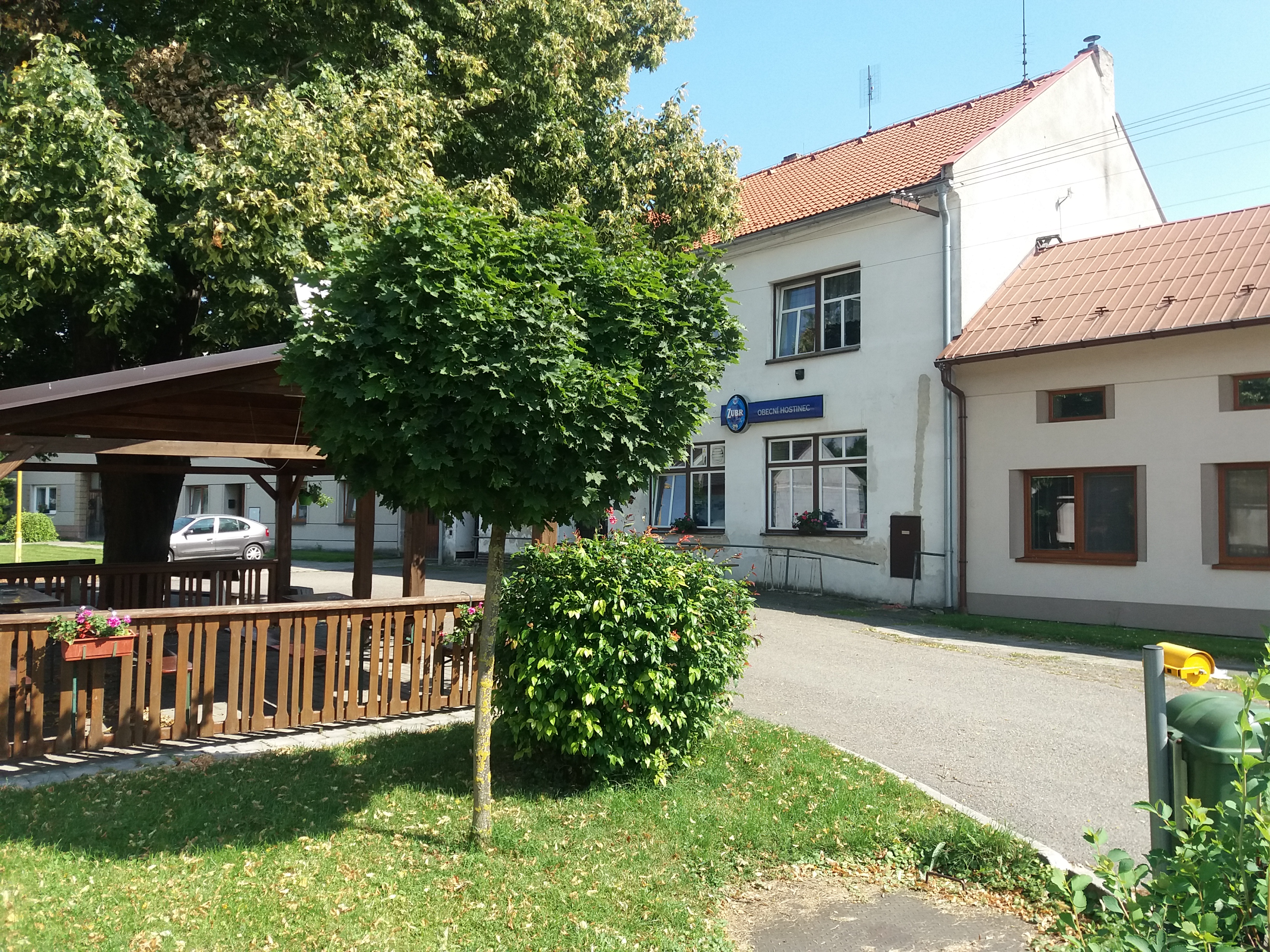 Obecní hostinec foto 2