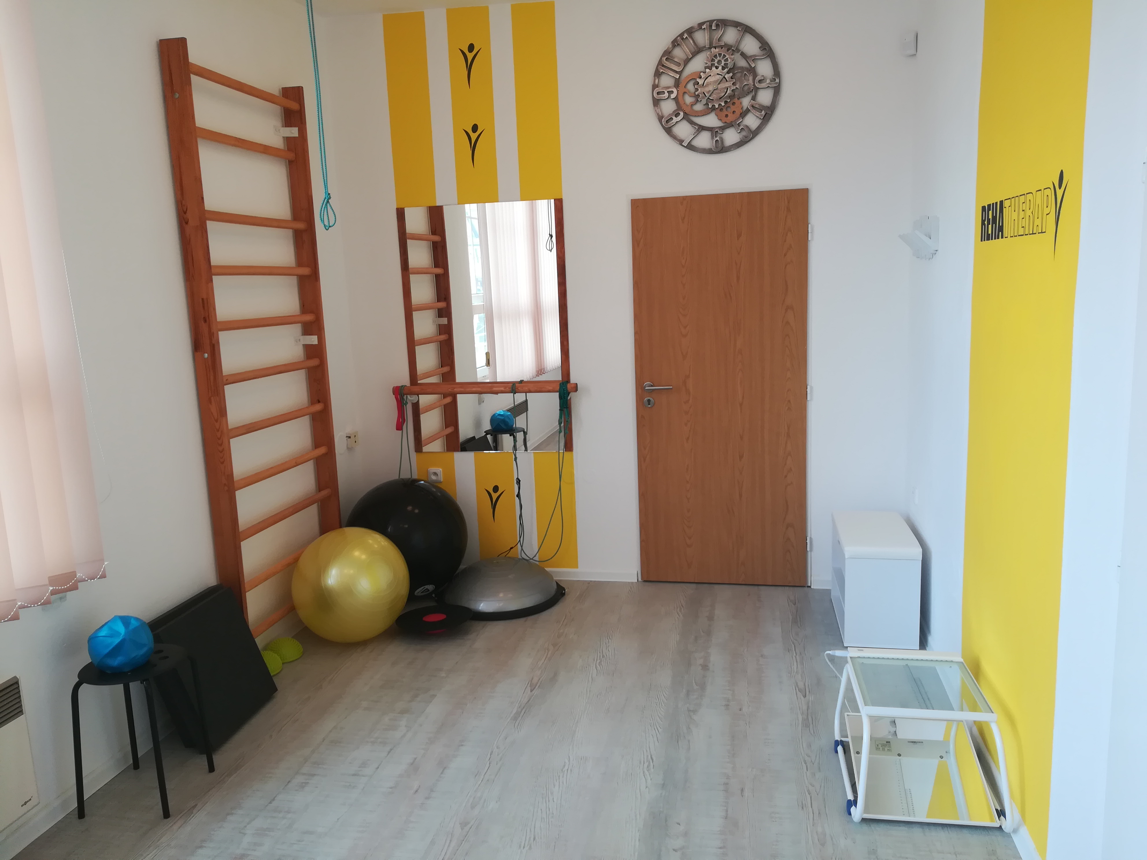REHATHERAPY • Mgr. Miloš Pojer - rehabilitace/fyzioterapie foto 3