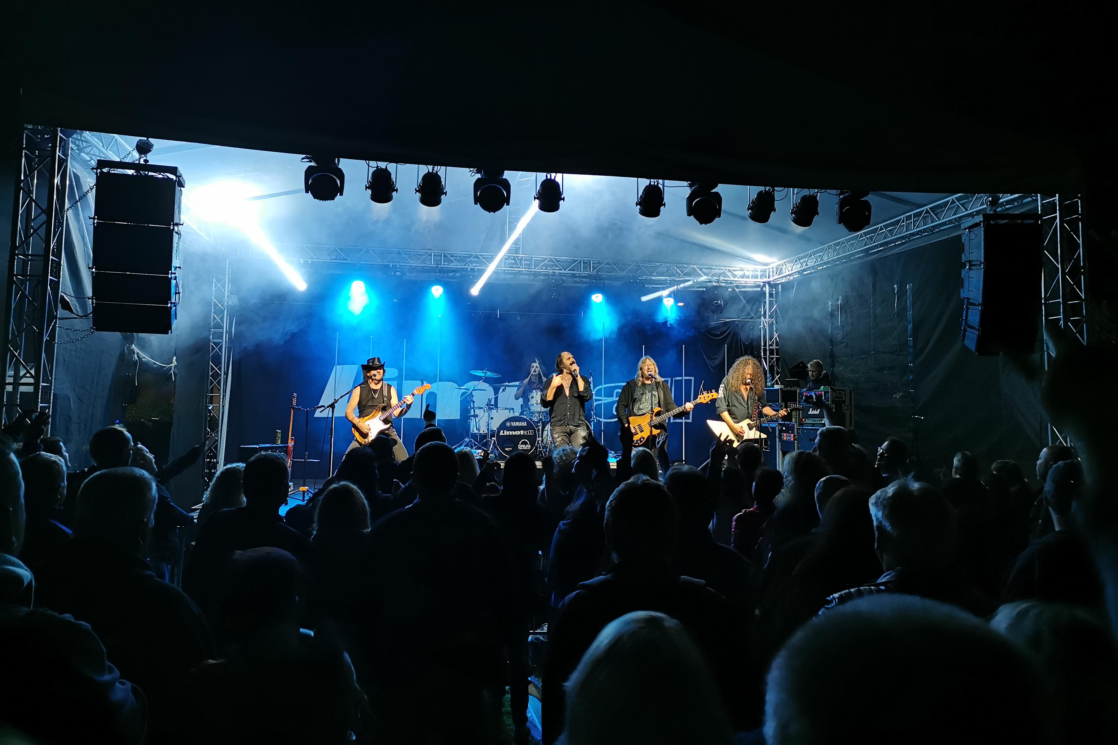 DISCOWORLD HK s.r.o.