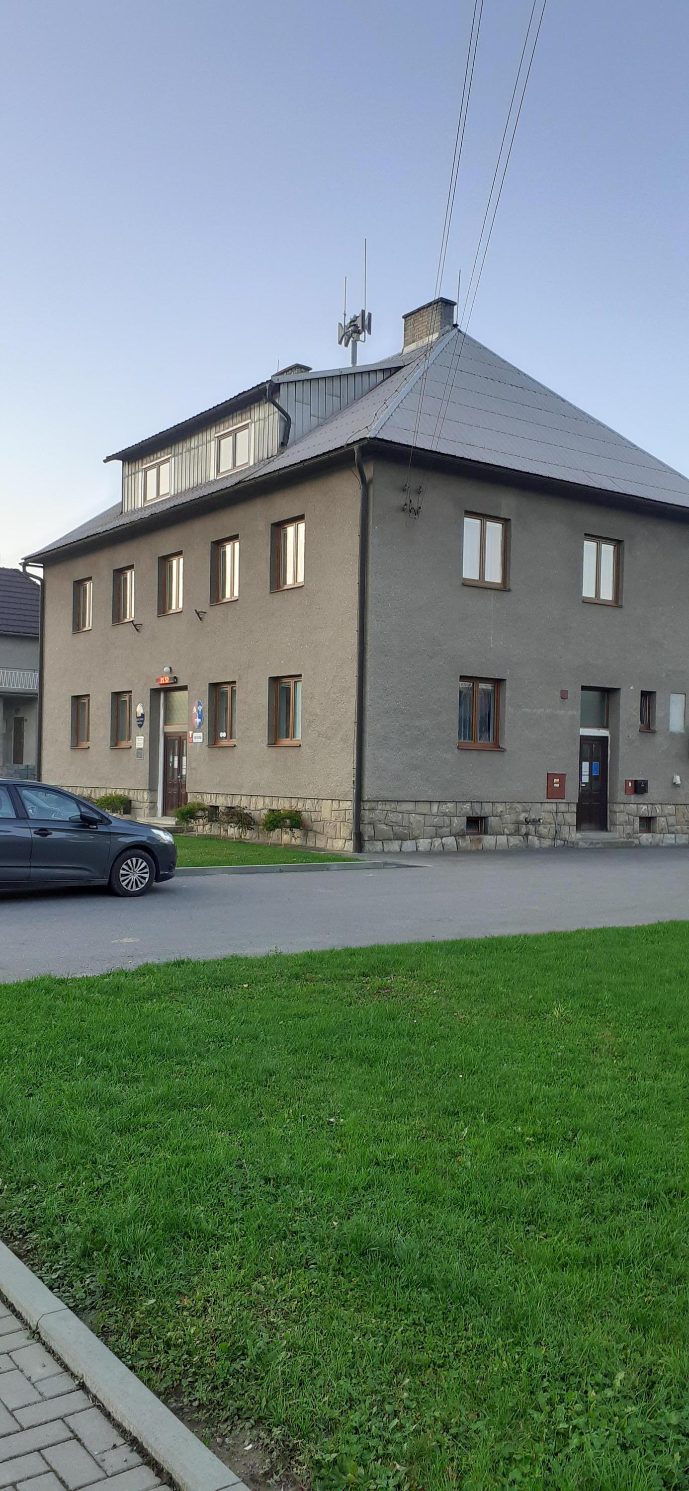 Mikulůvka - obecní úřad foto 3