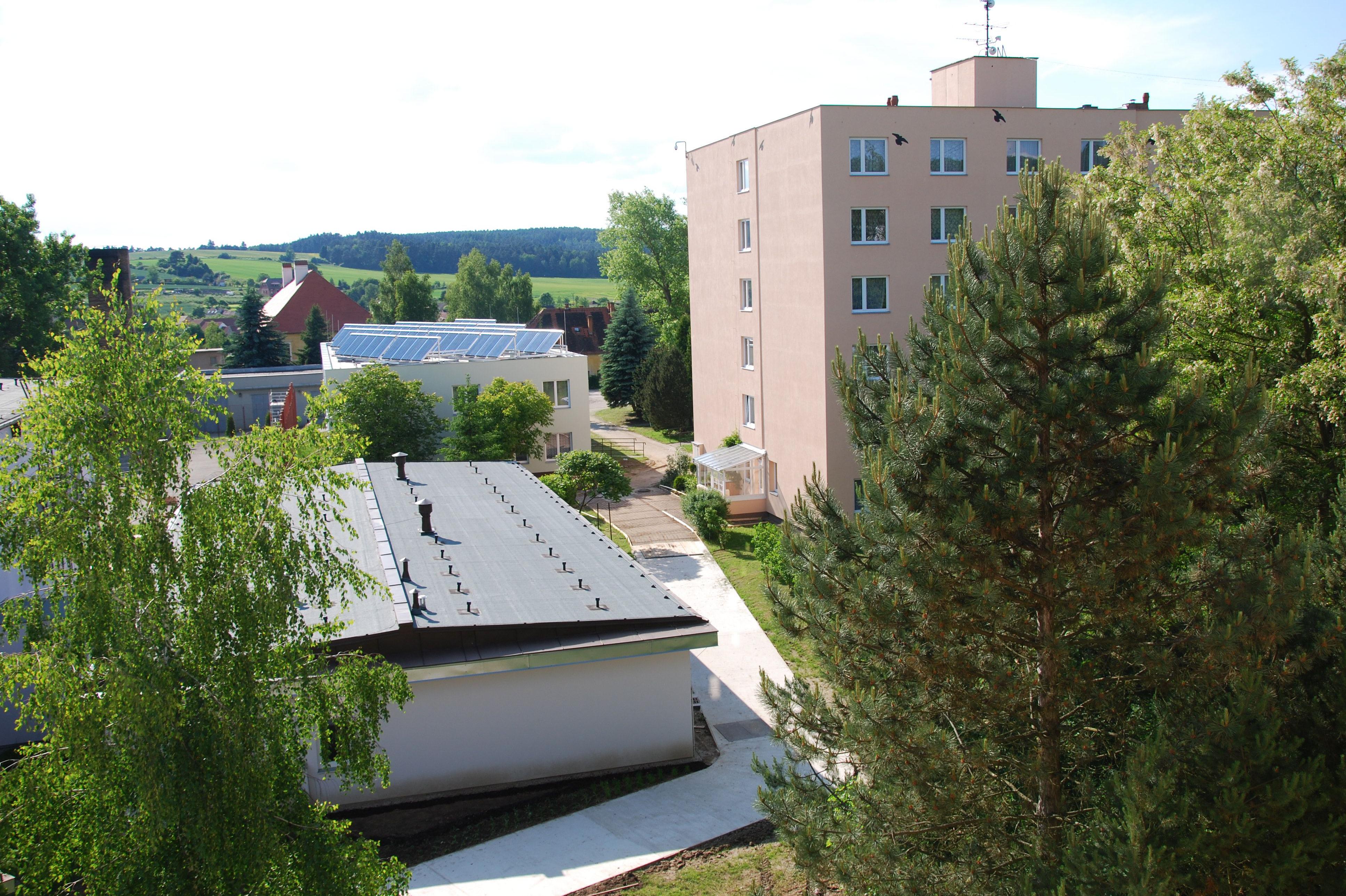 Ubytování pro studenty - SOŠ a SOU, Hněvkovice 865