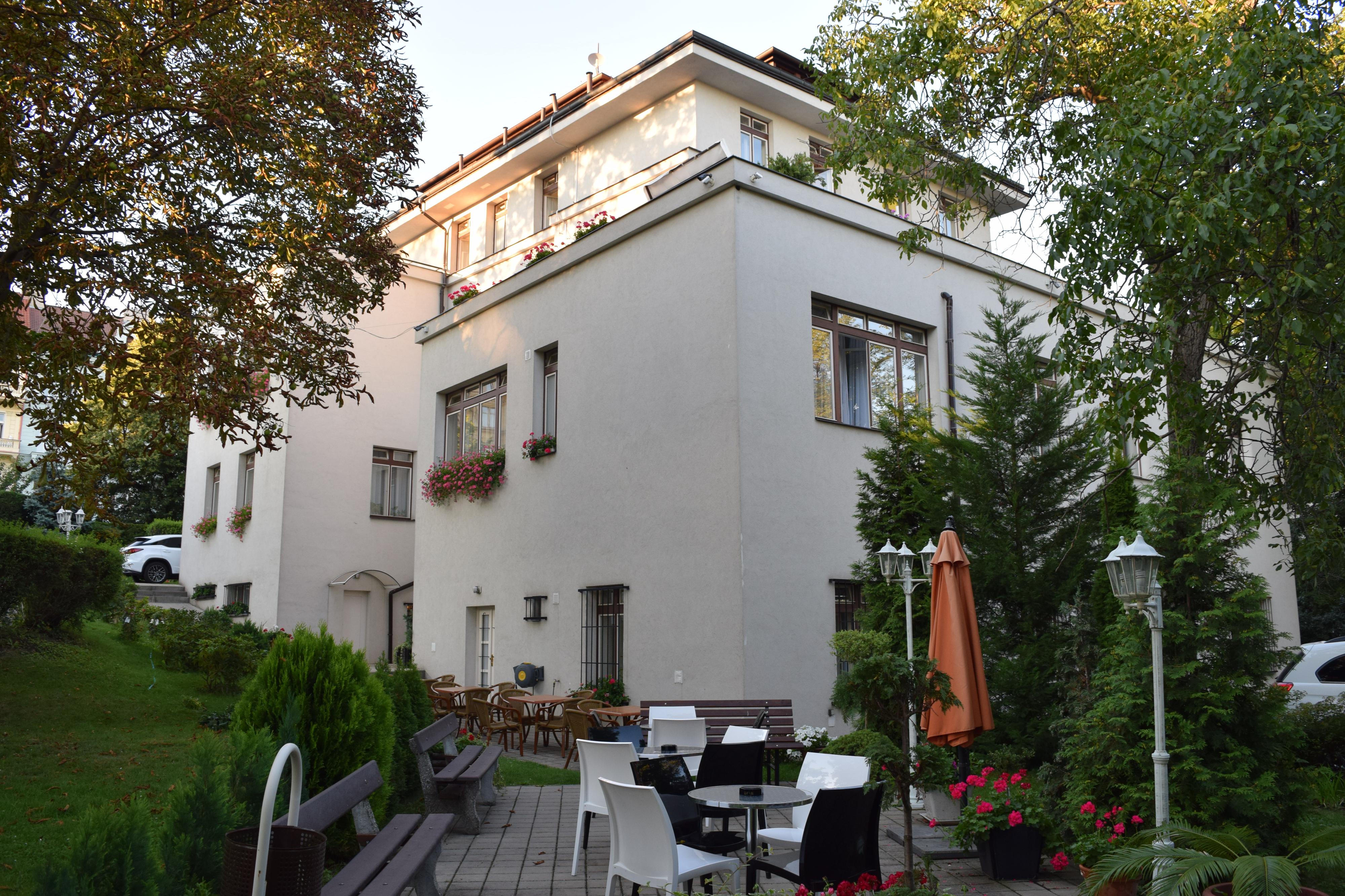 Penzion Domov mládeže foto 2