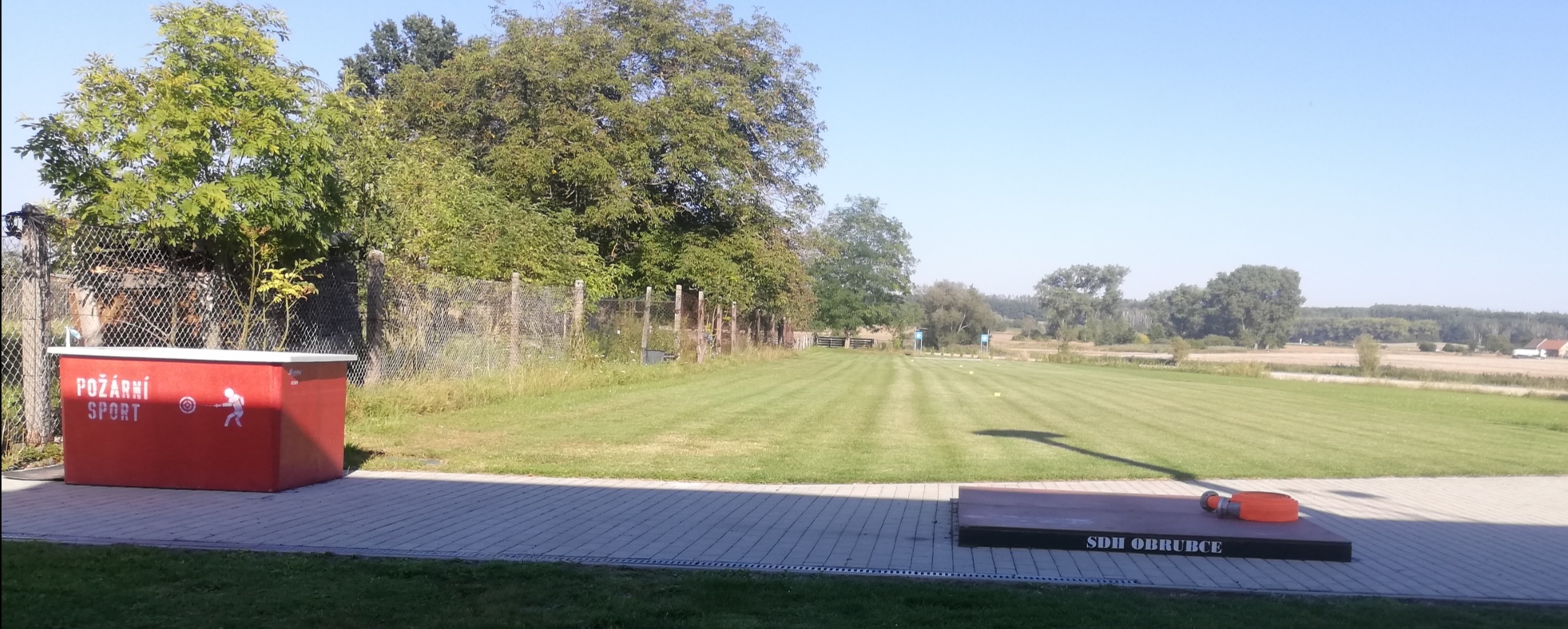 Sportovní areál SDH Obrubce foto 1