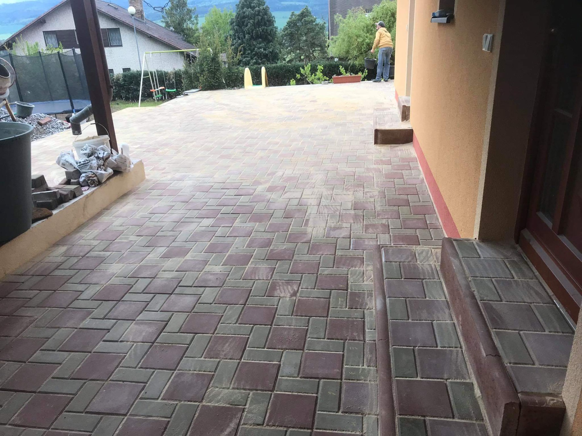 Zámková dlažba - Šablica Stanislav foto 3