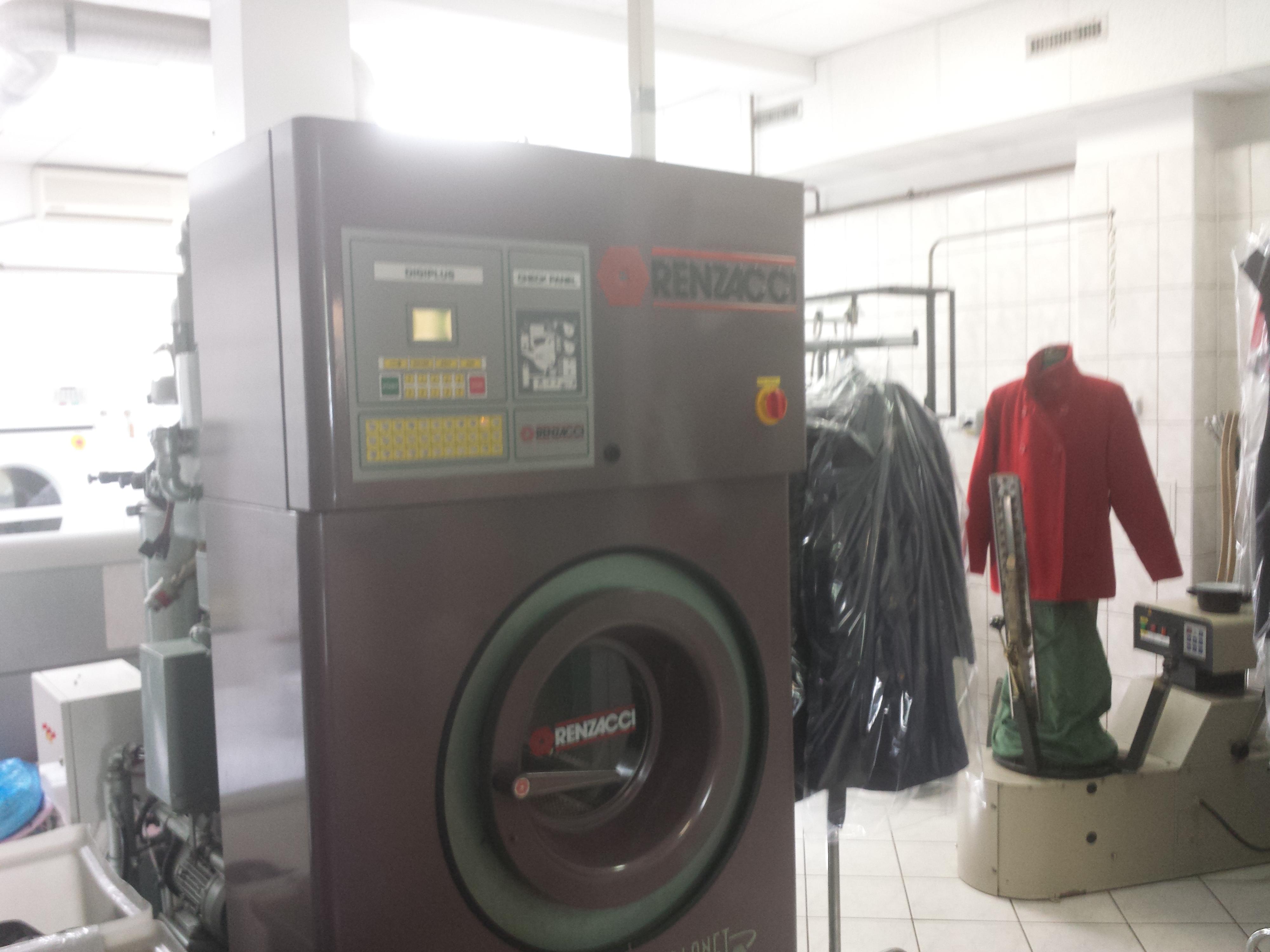 ČISTÍRNA A PRÁDELNA - BOWLING CZ spol. s r.o. foto 2