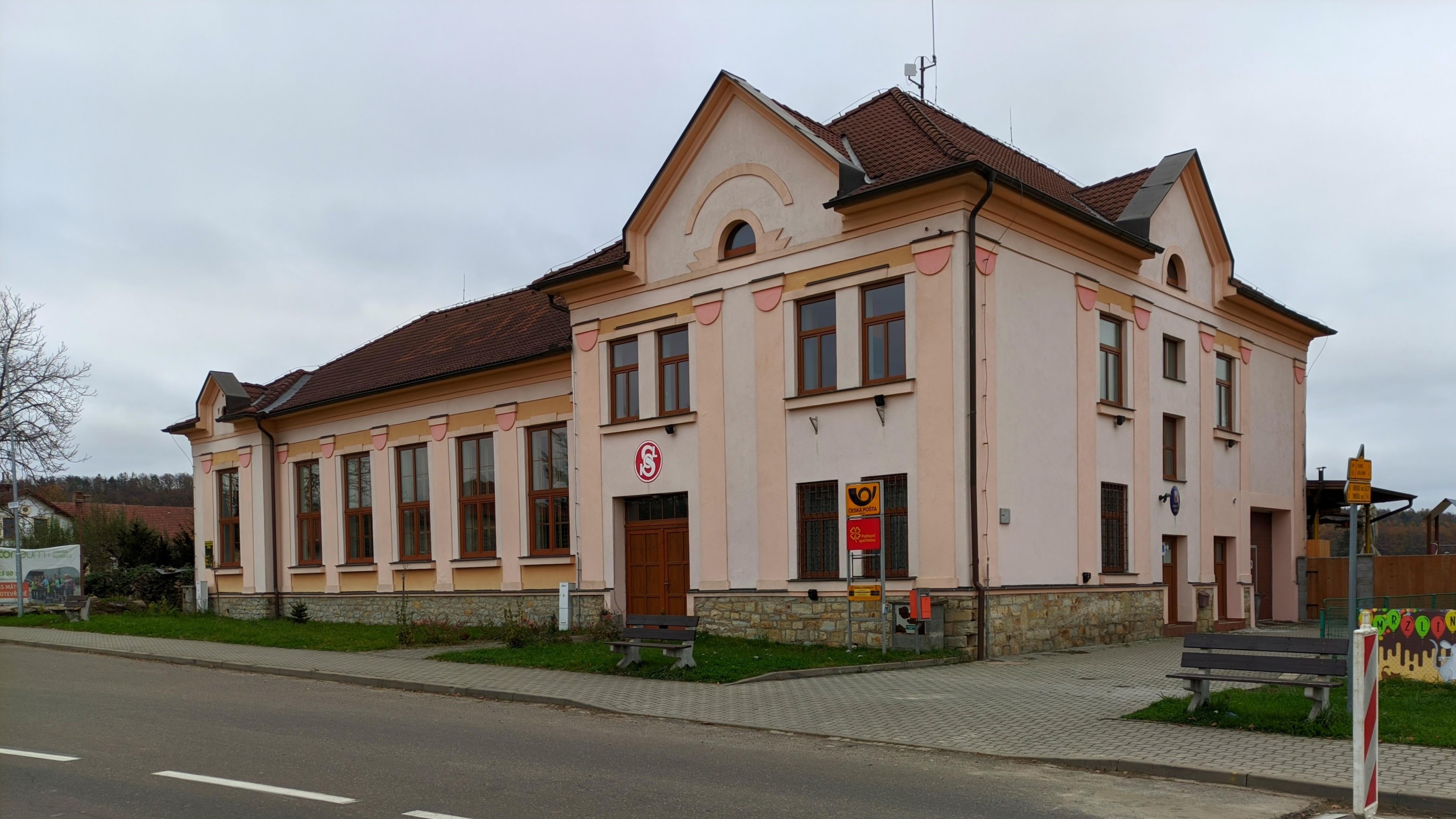 Sruby - obecní úřad foto 6