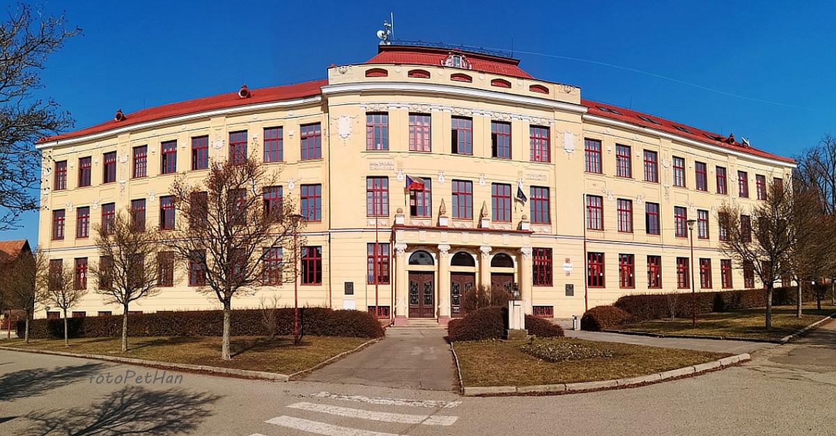 Gymnázium Boskovice foto 2
