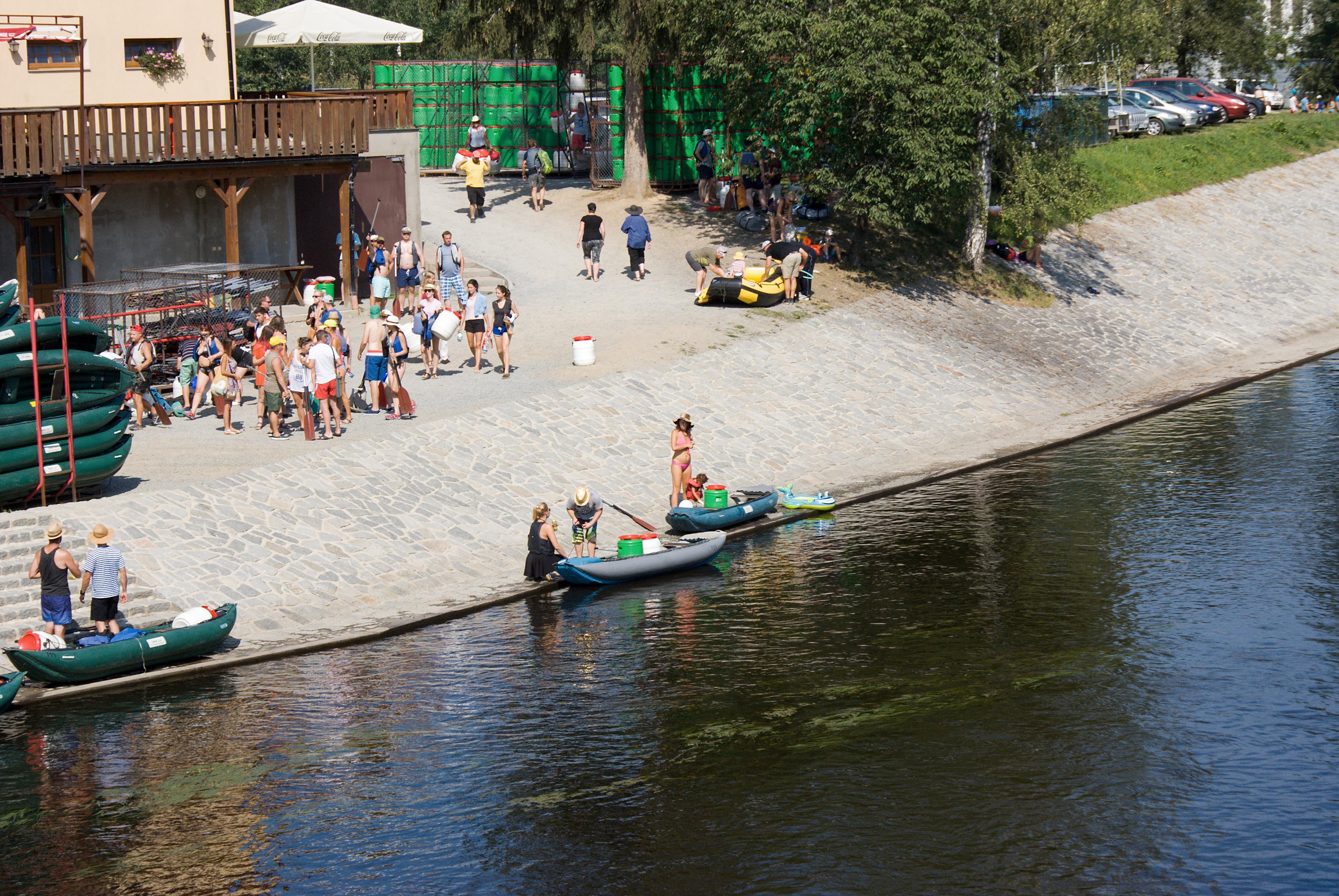 Půjčovna lodí INGEtour foto 6