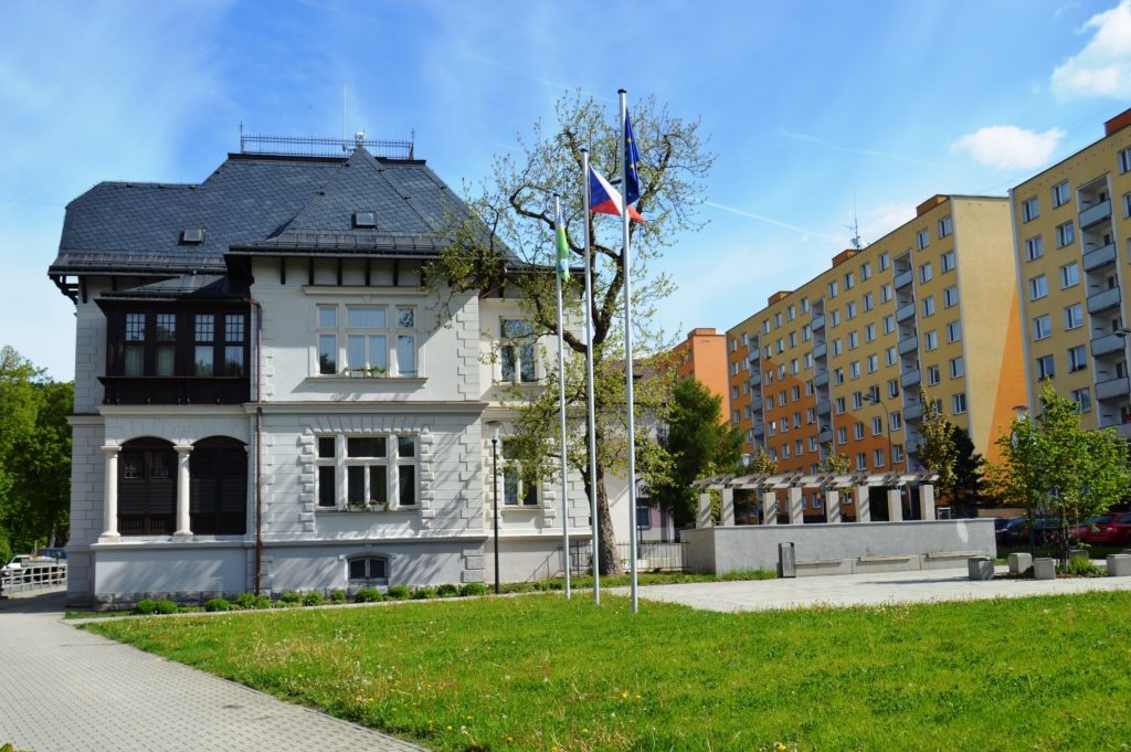 MÚ Desná - Odbor ekonomický