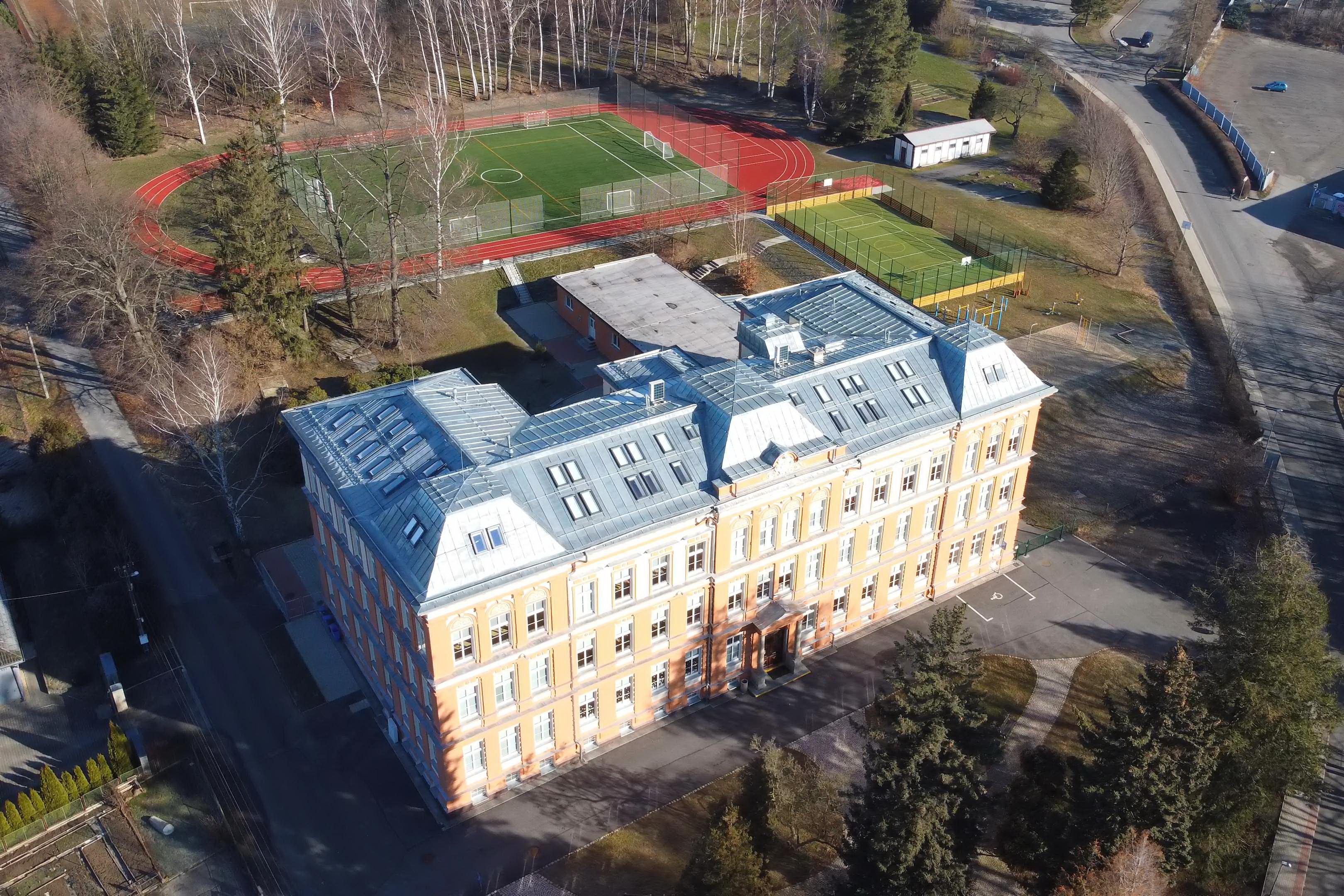 ZŠ Chrastava, Školní foto 3