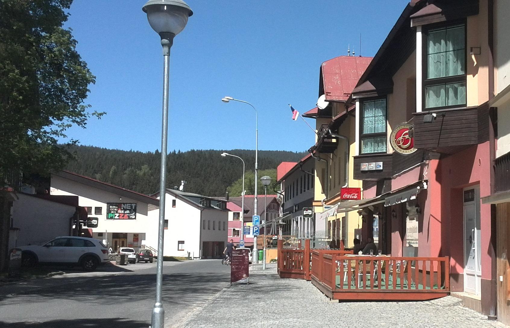 Café Bar Ve Dvojkách