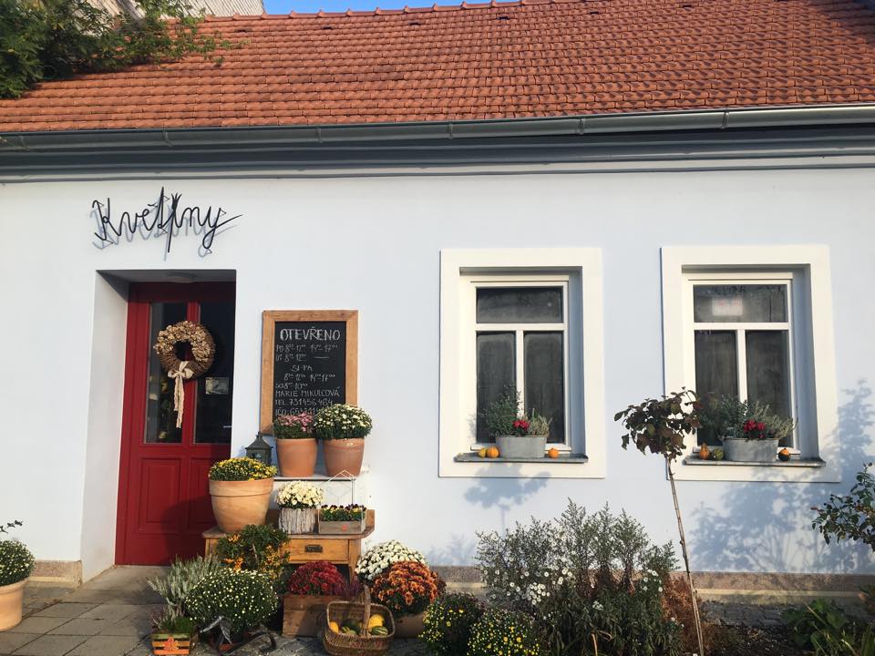 Zahradnictví a květinářství Na Modrém domečku Marie Mikulcová foto 5
