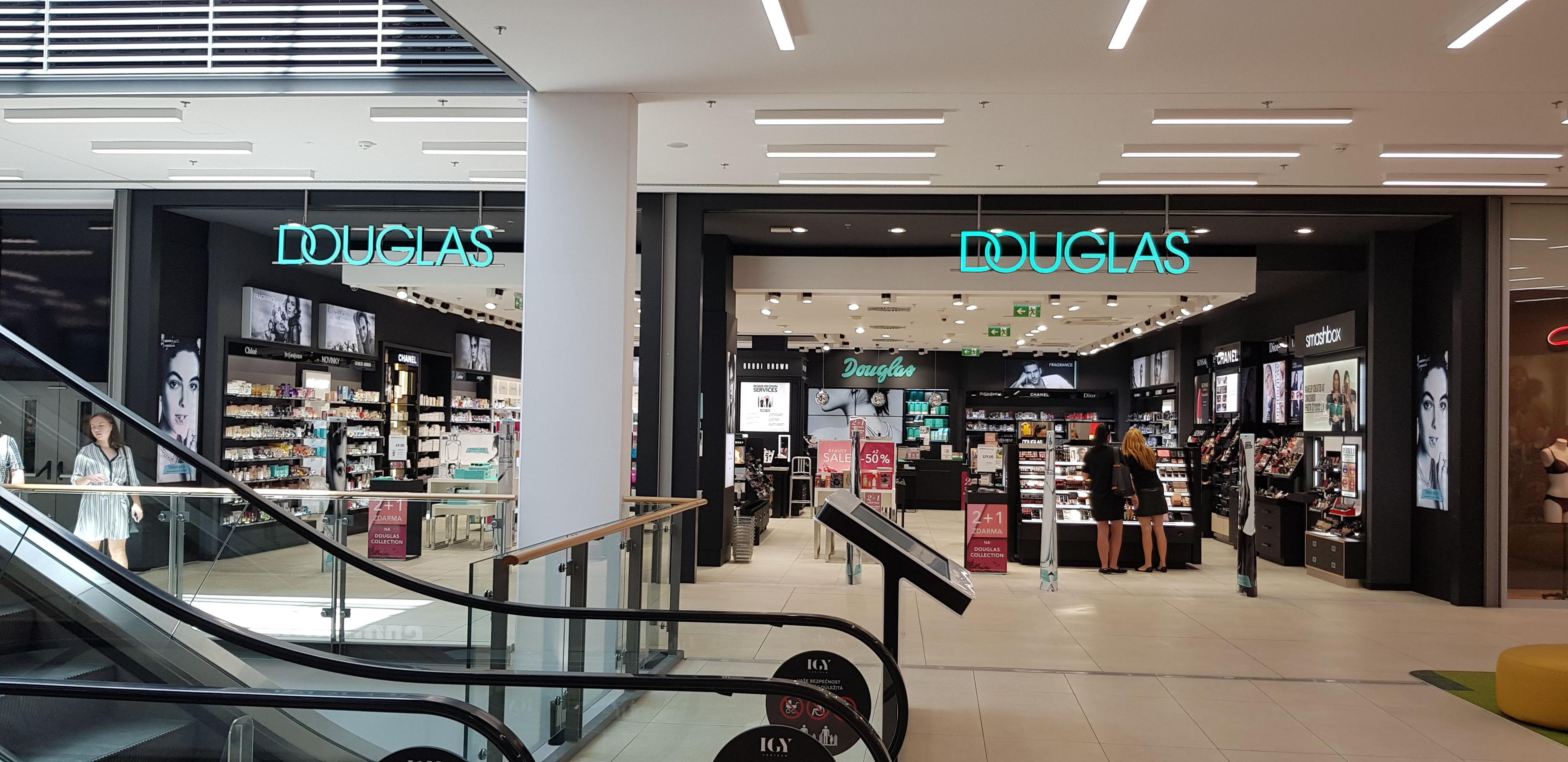 Parfumerie Douglas foto 2