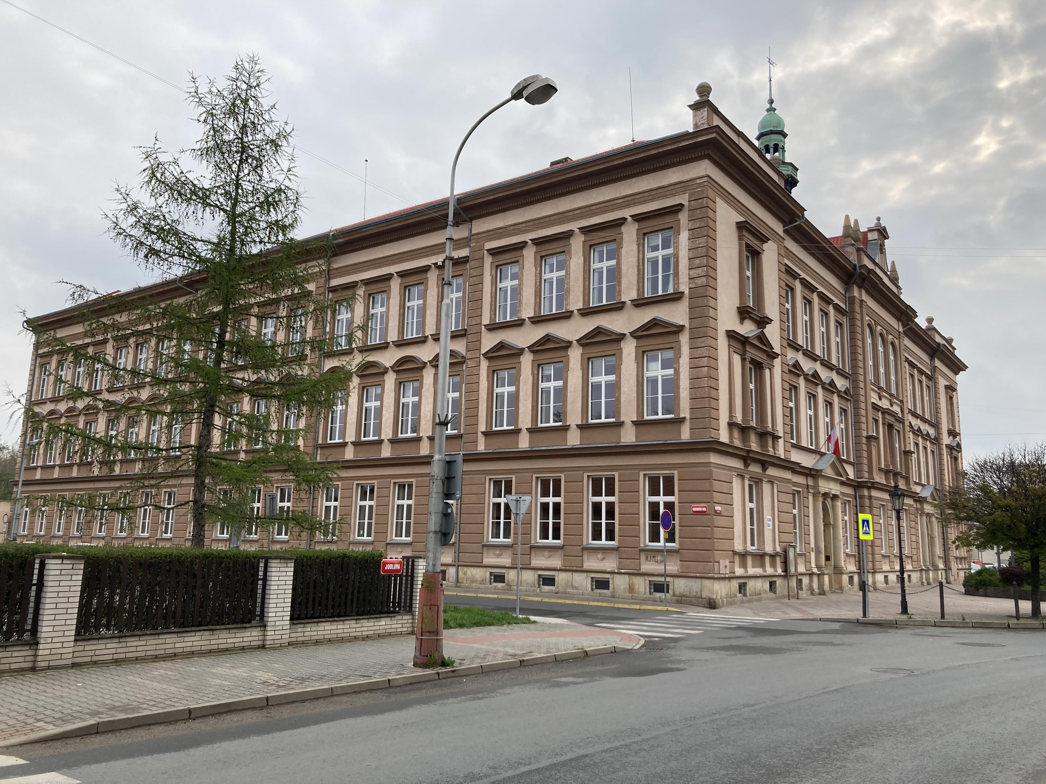 ZŠ Kralupy nad Vltavou, Komenského nám. foto 5