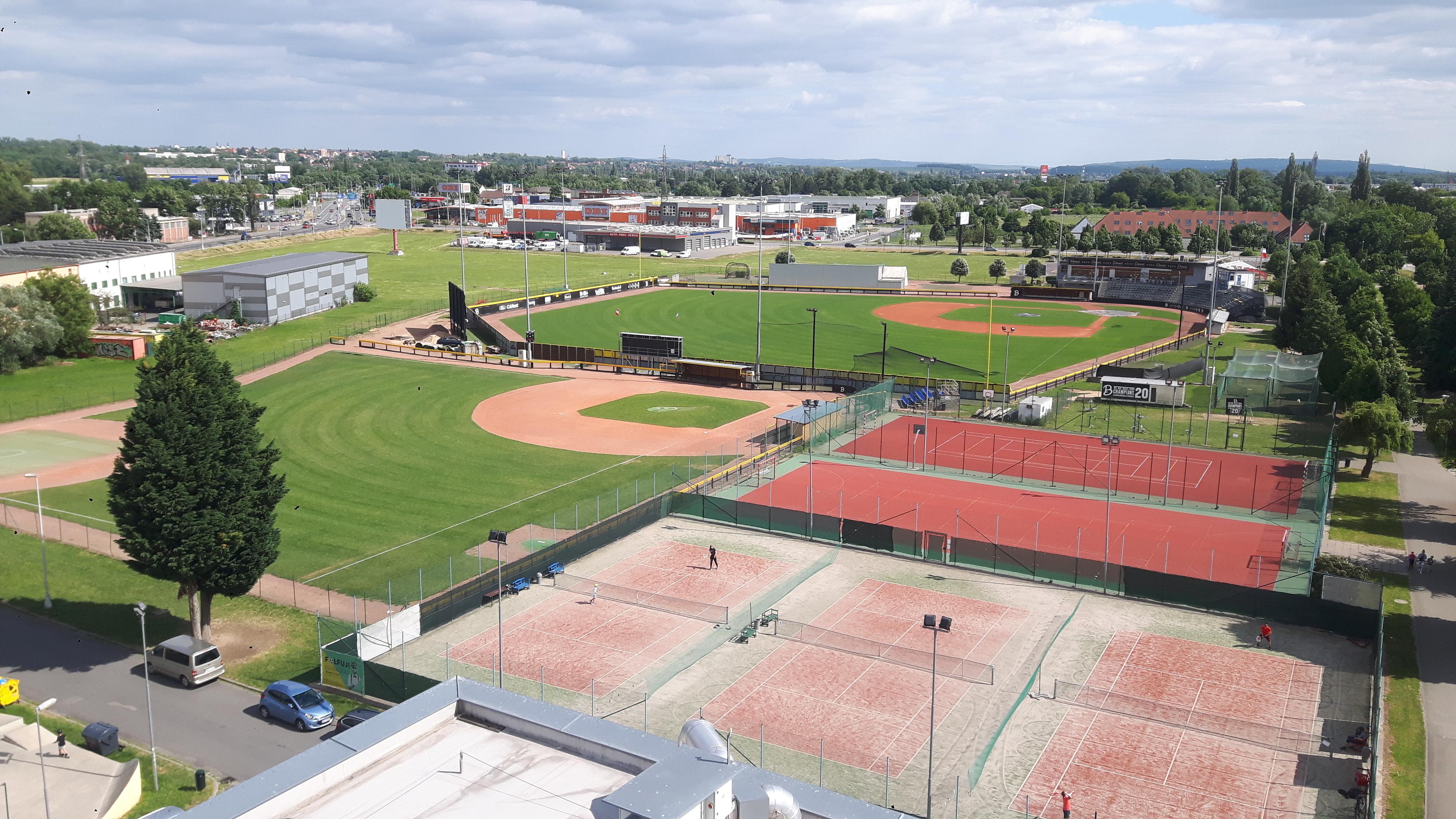 Komec - Sportovní areál Brno Komárov foto 5