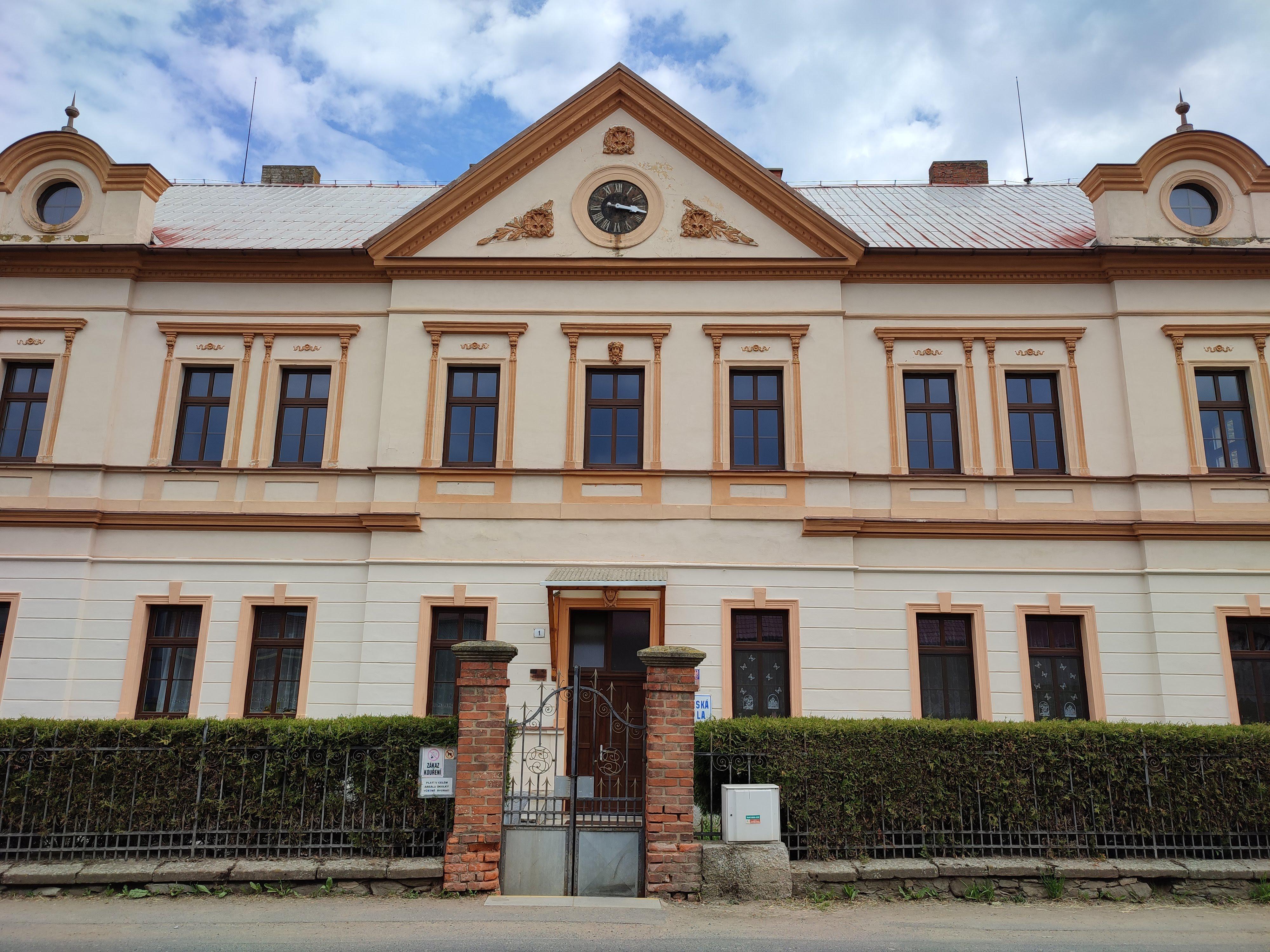 MŠ Blížejov, Lštění