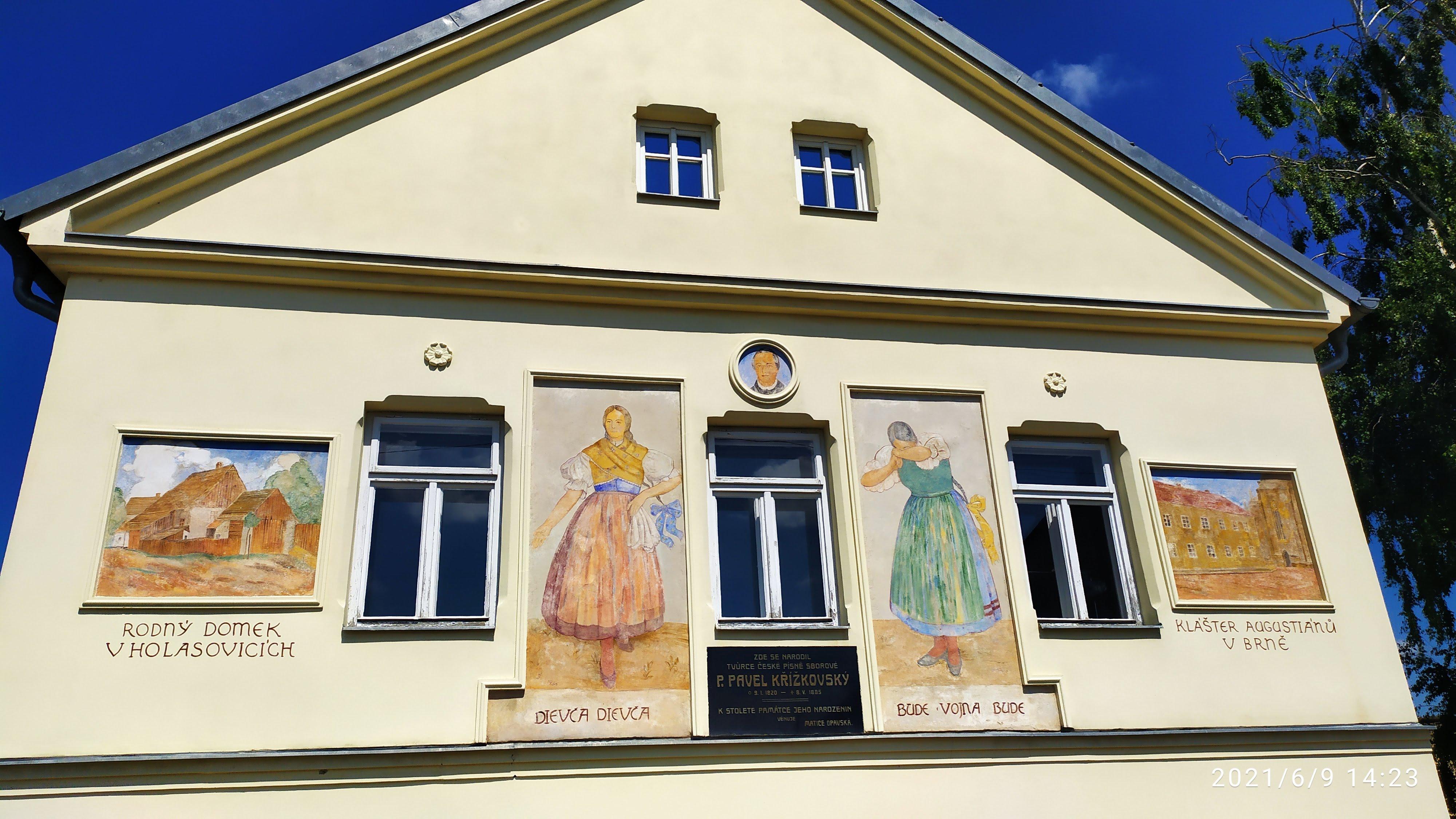 Místní knihovna Holasovice foto 4