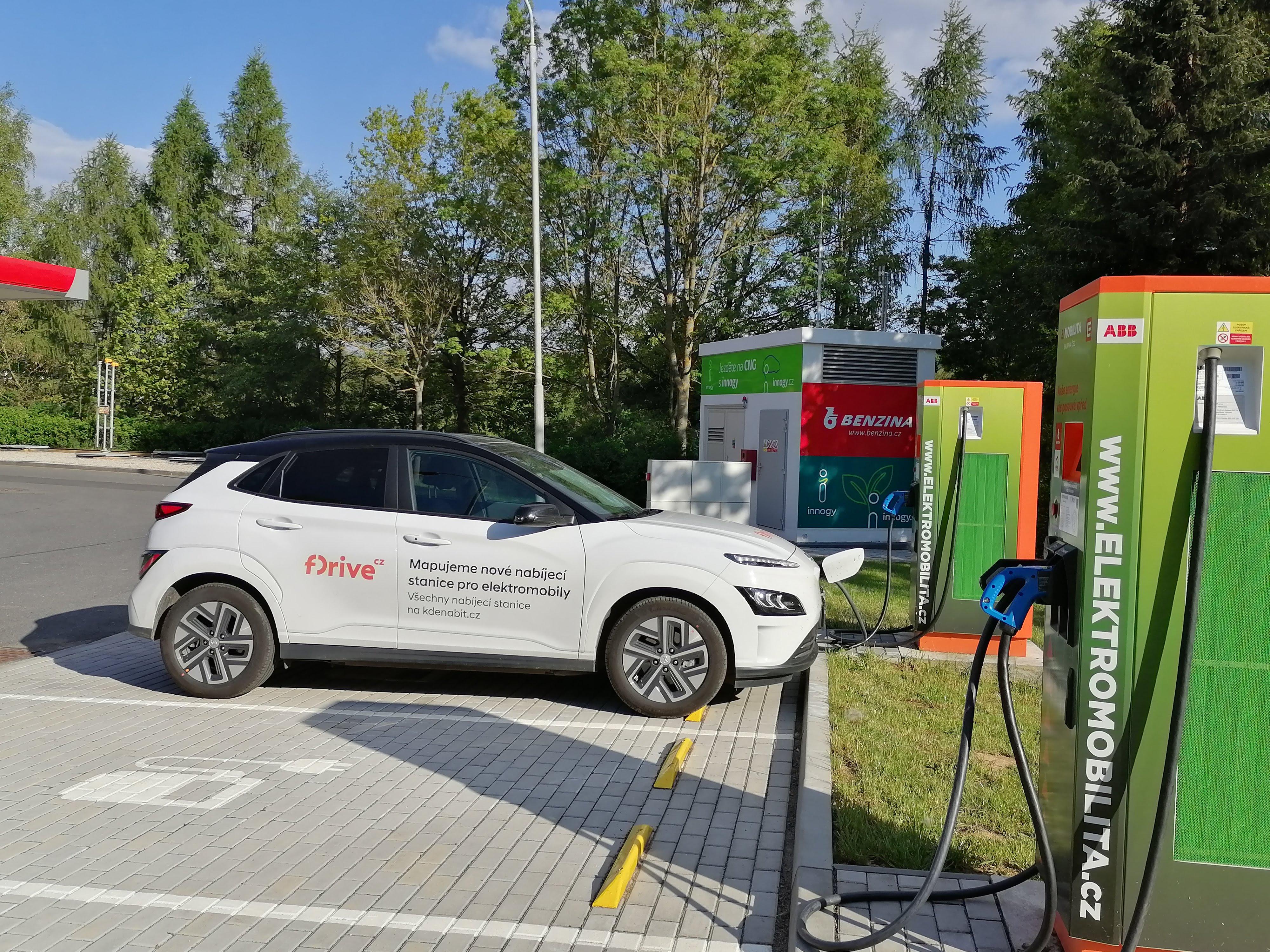 Nabíjecí stanice ČEZ