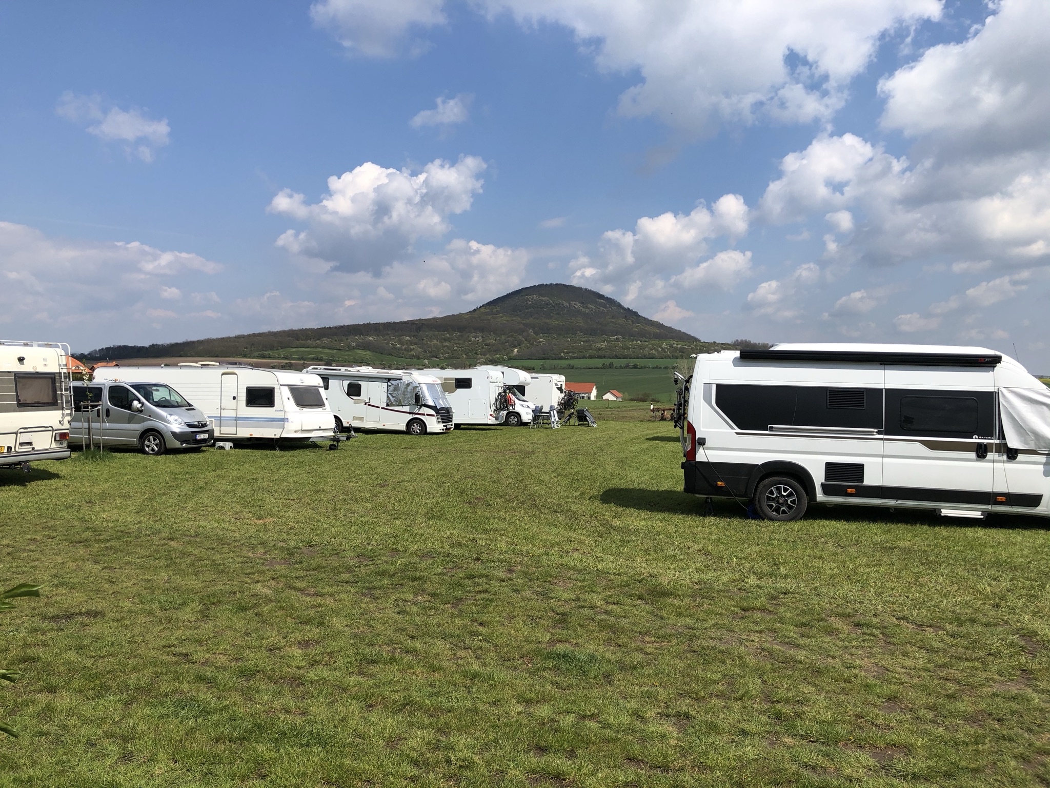Stellplatz-Říp foto 4