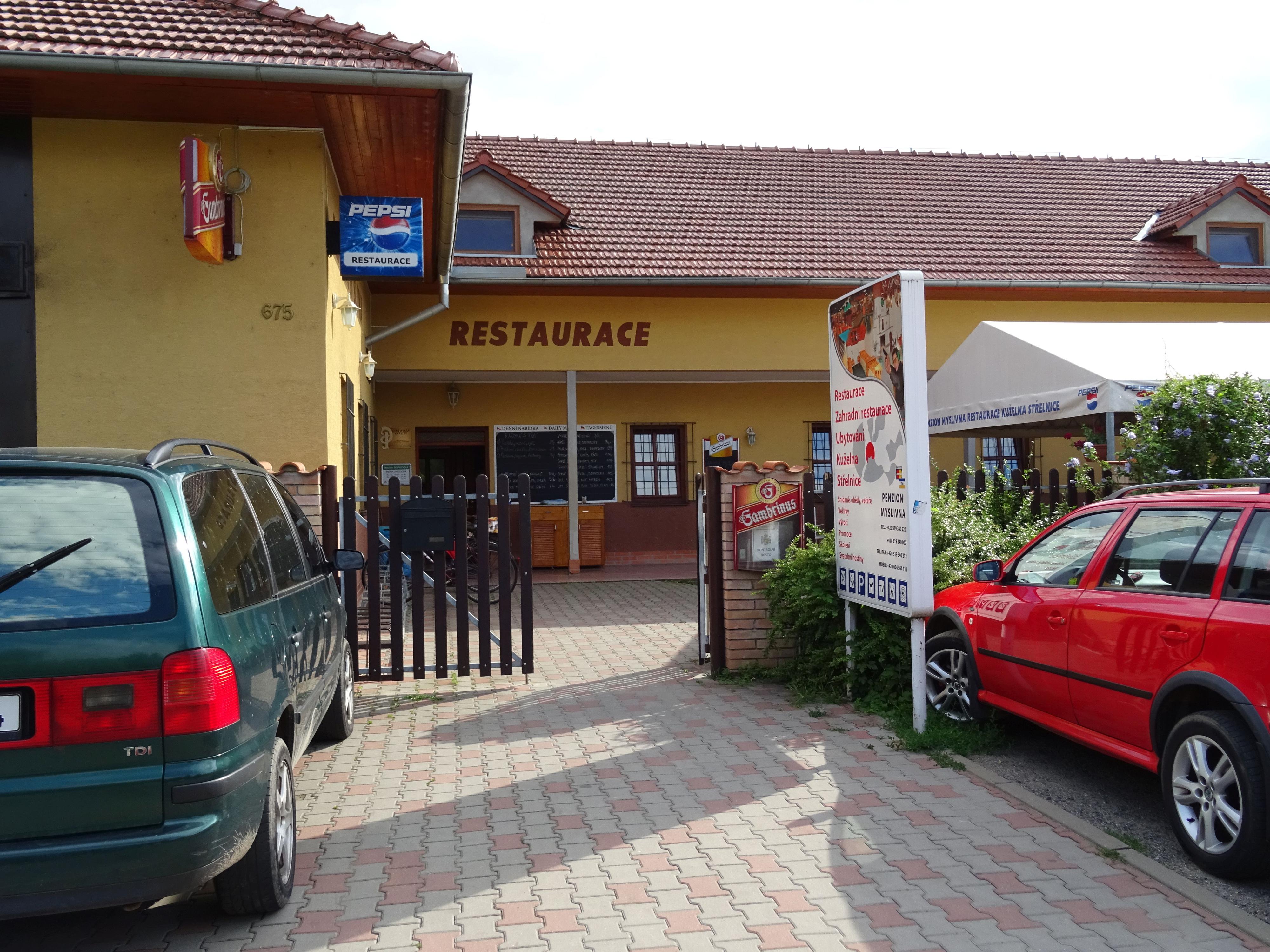 Restaurace Myslivna foto 2