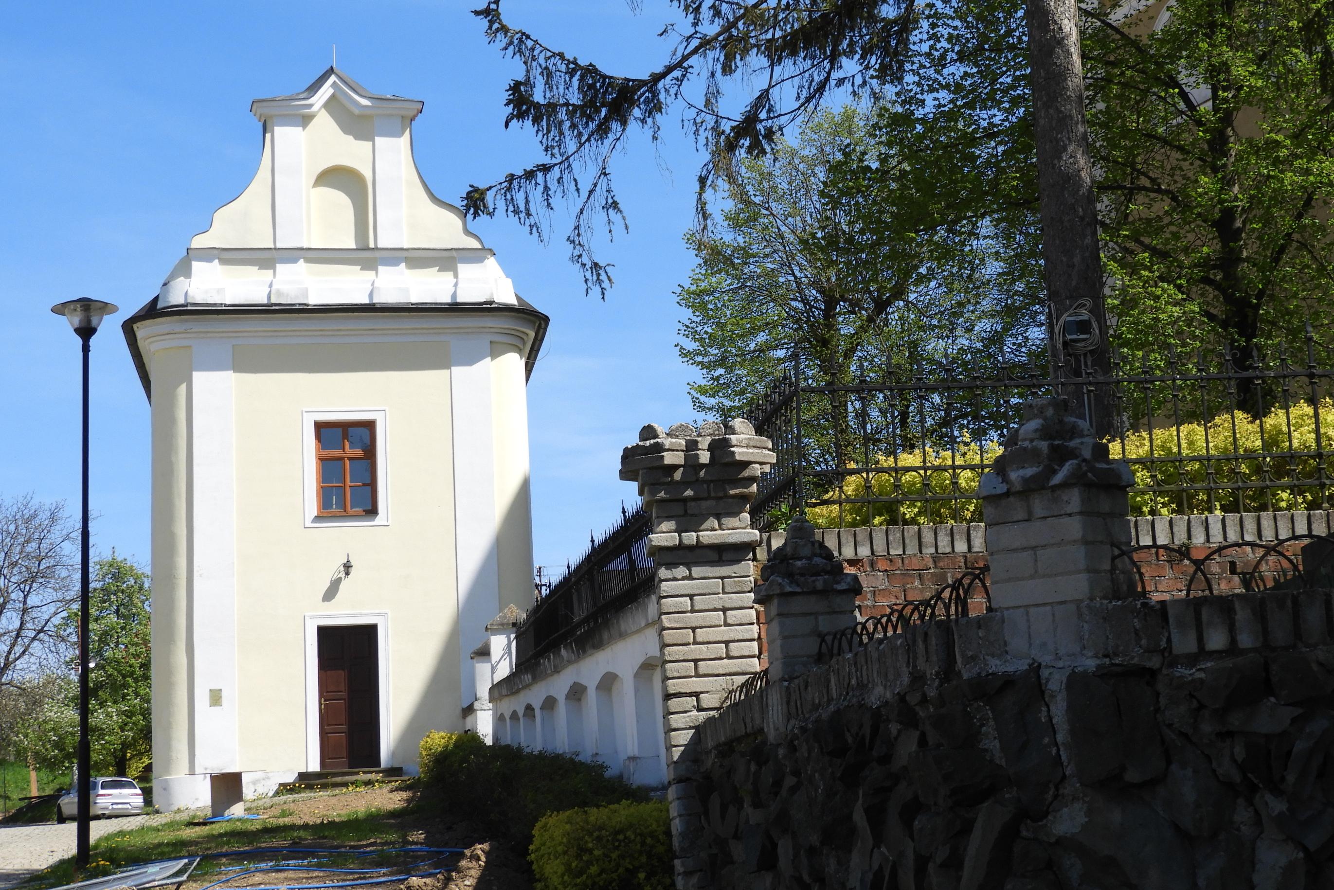 Obecní knihovna Tištín foto 2