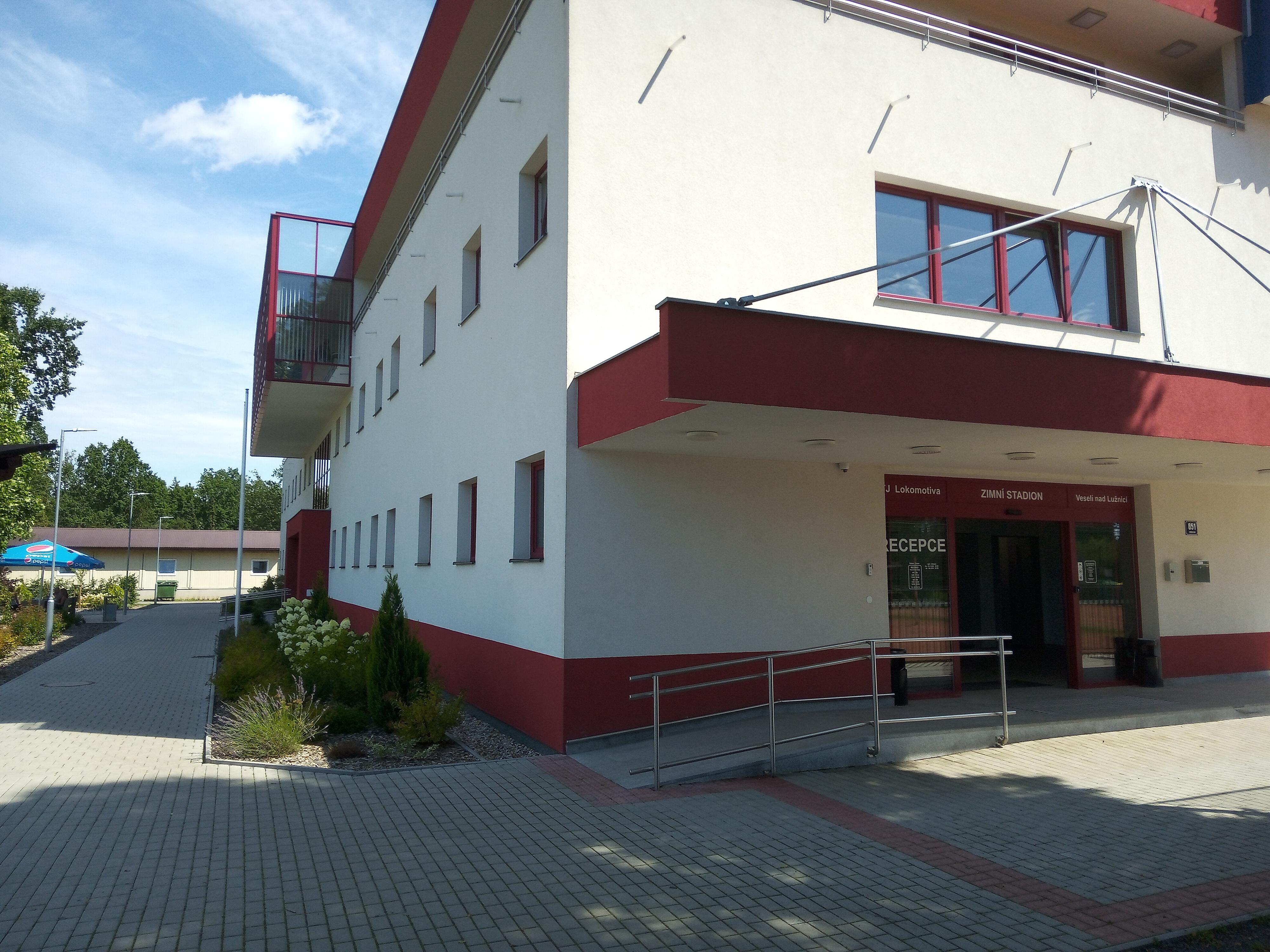 Sportovní areál TJ Lokomotiva foto 6