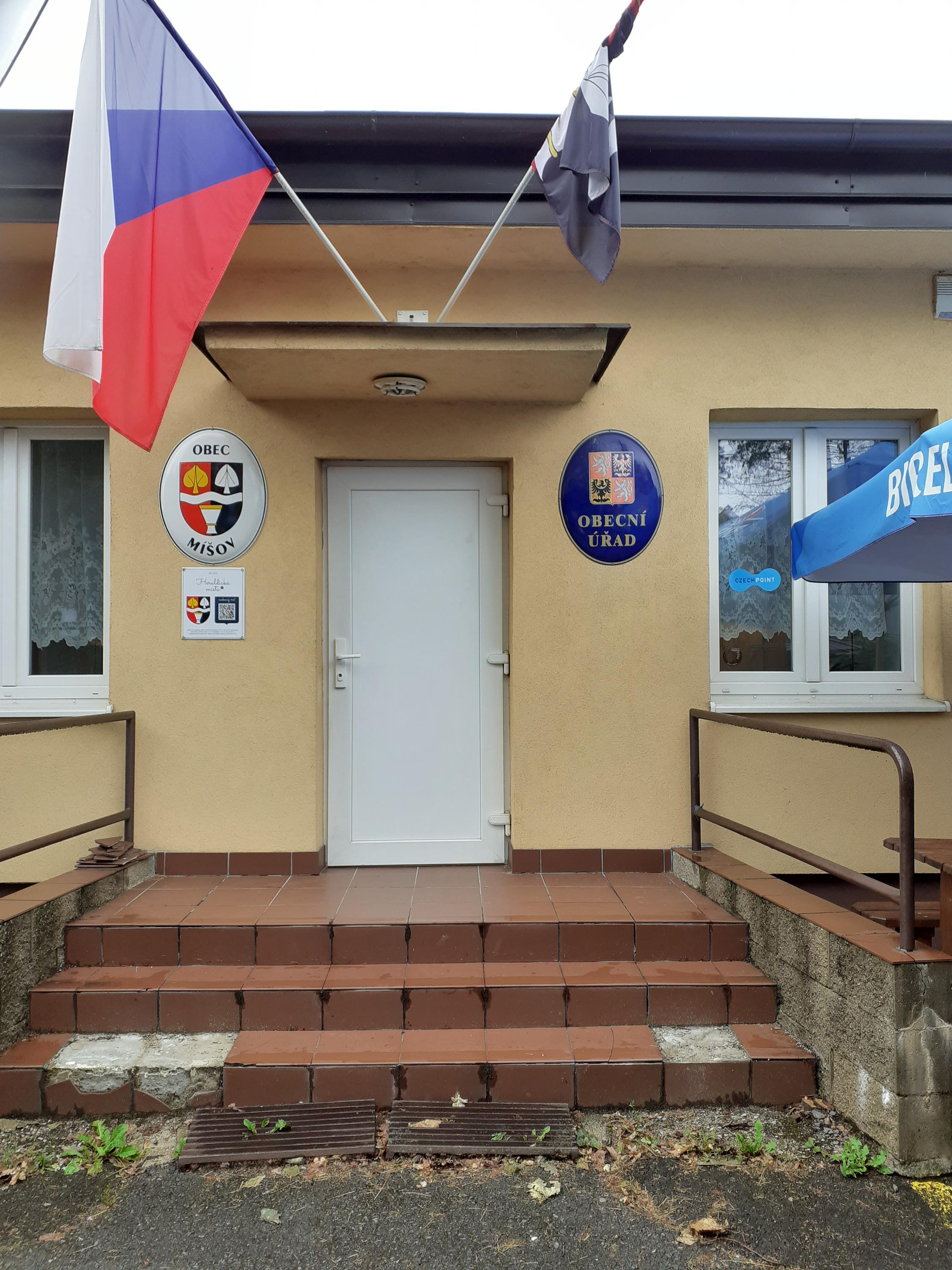 Míšov - obecní úřad foto 2