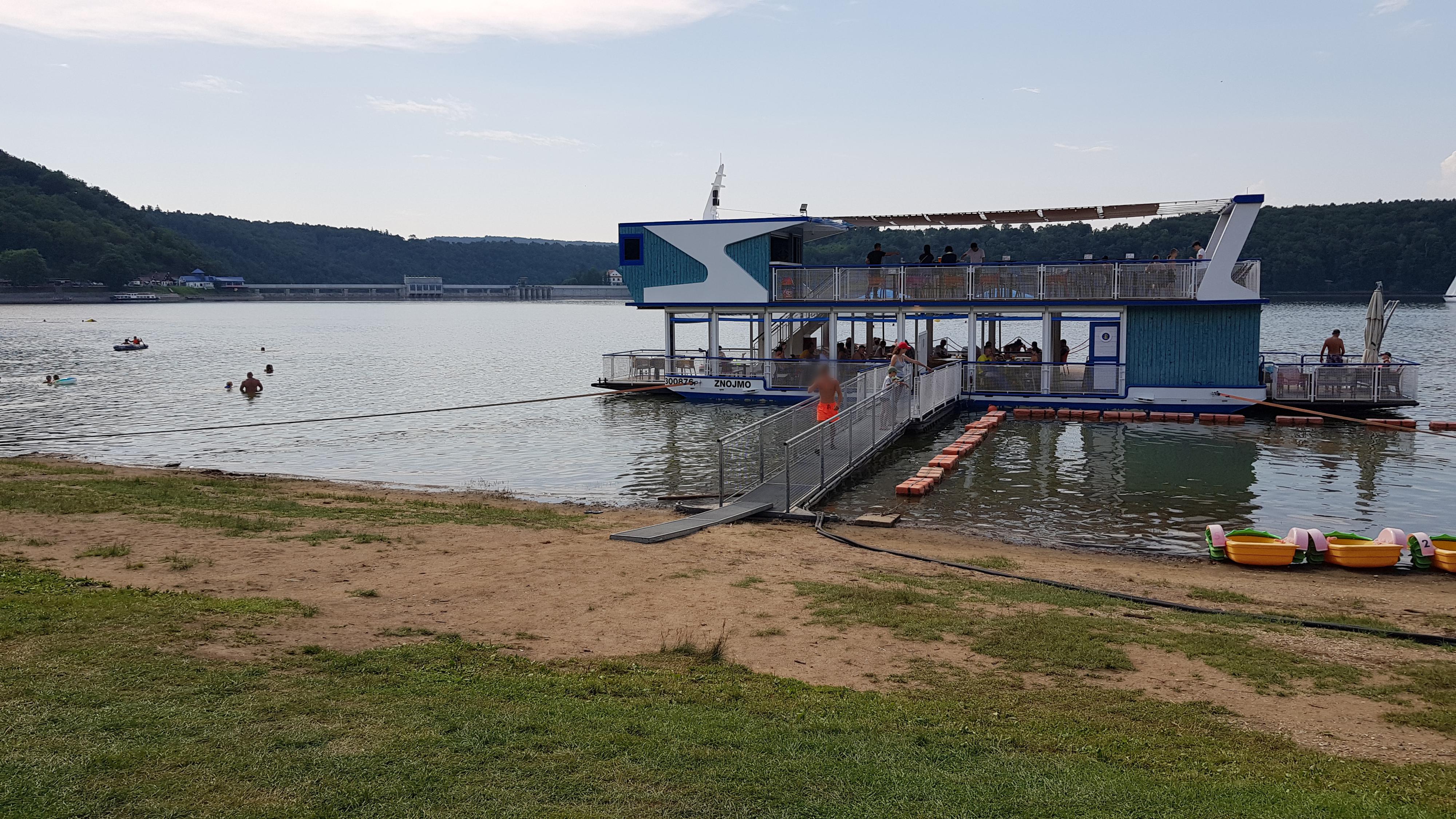 Pařník - Summer boat music bar foto 2