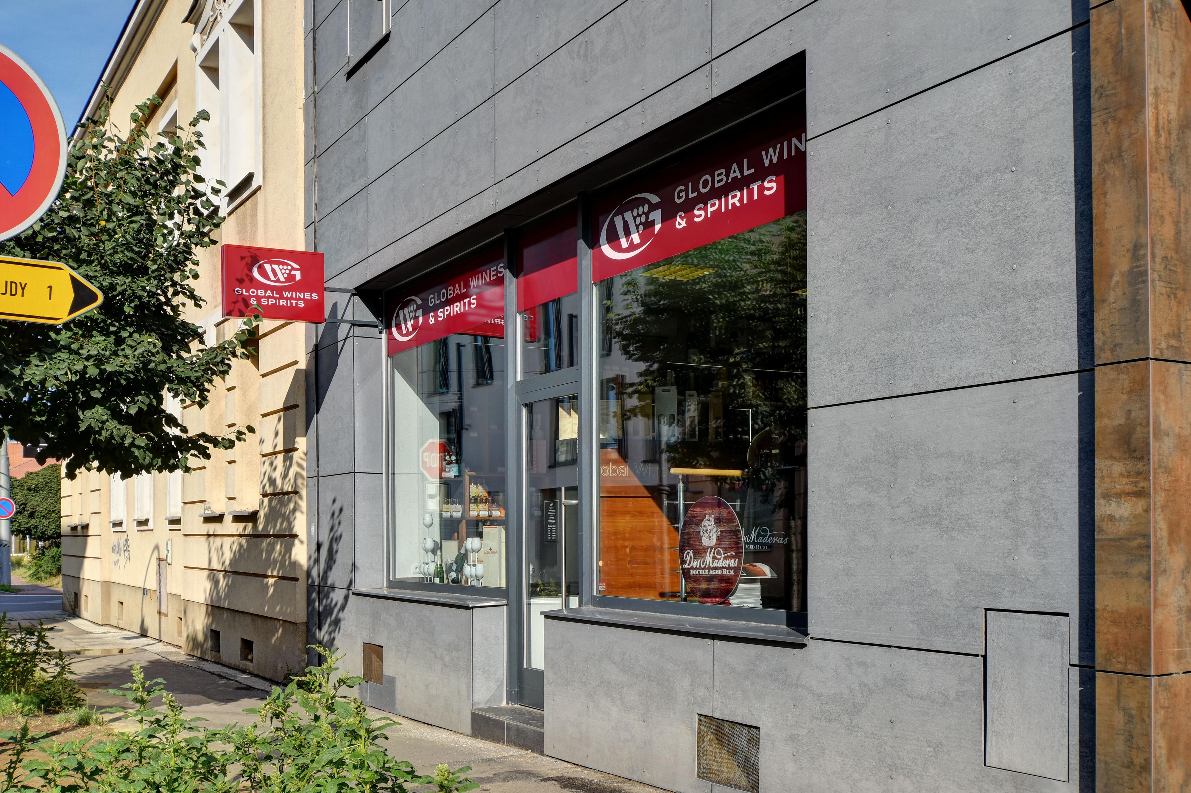 Global Wines & Spirits foto 2