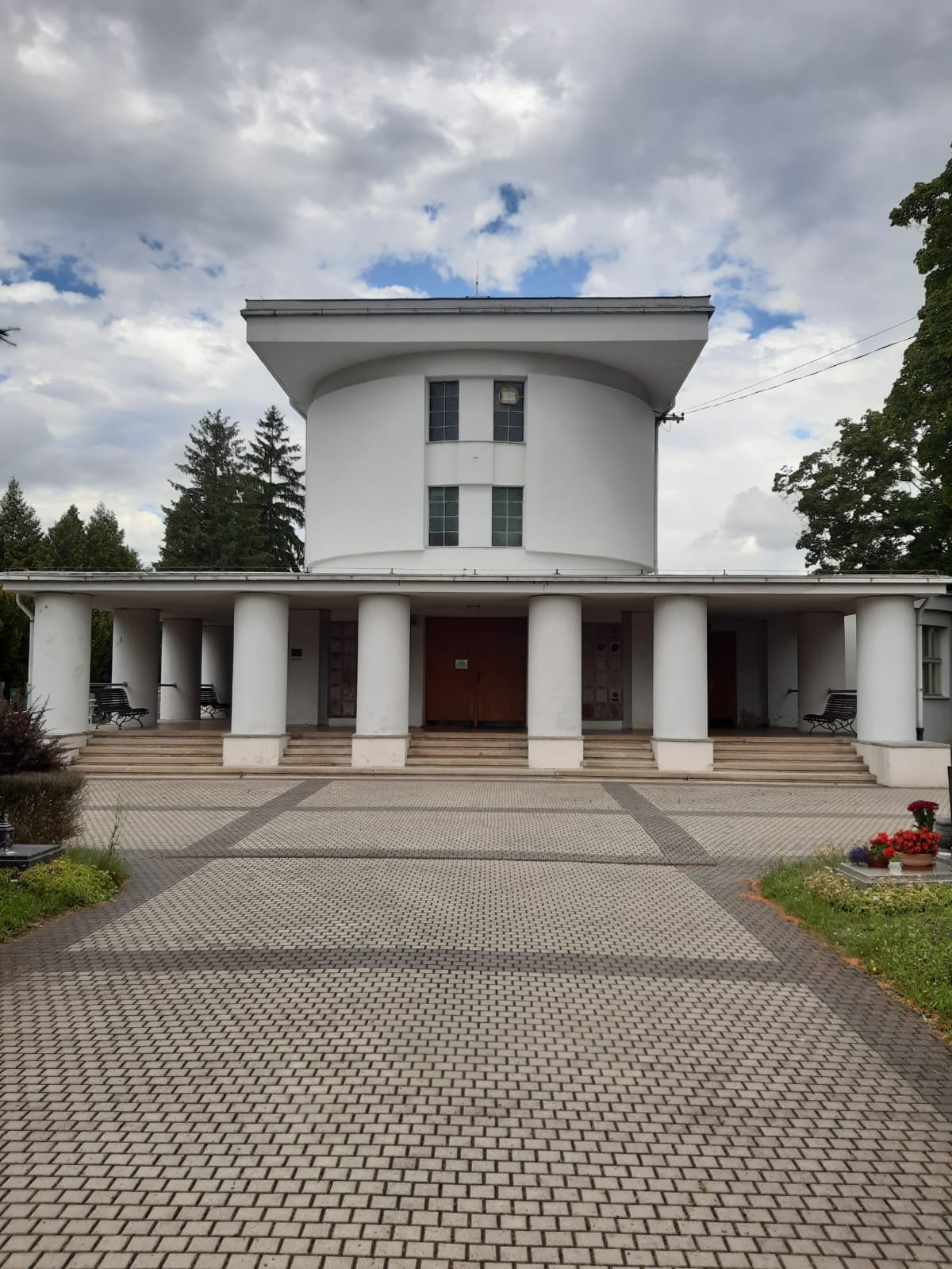 Pohřební služba ATROPOS - NYMBURK foto 2