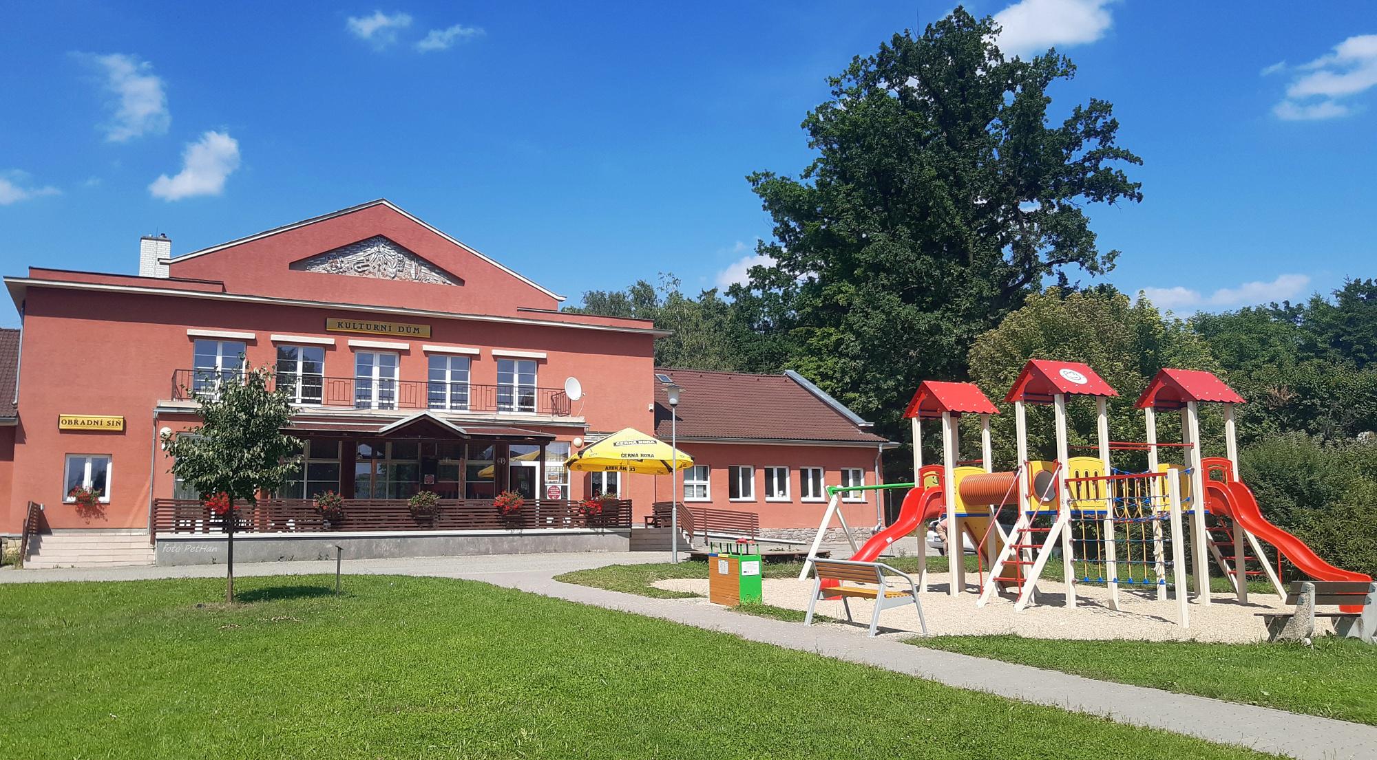 Restaurace Kulturní dům foto 3