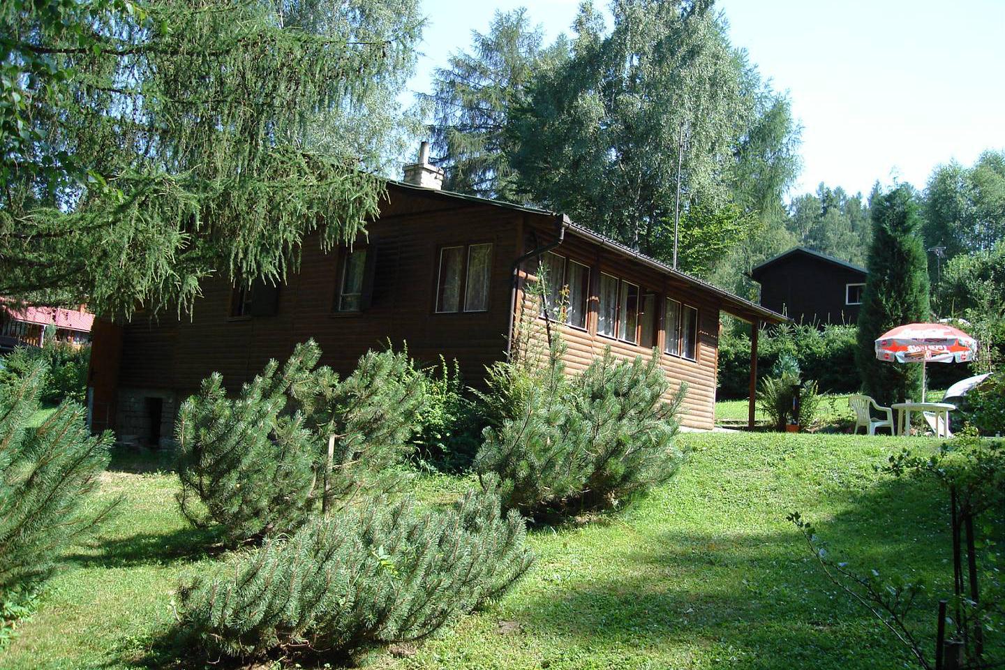 Chata na přehradě Pastviny