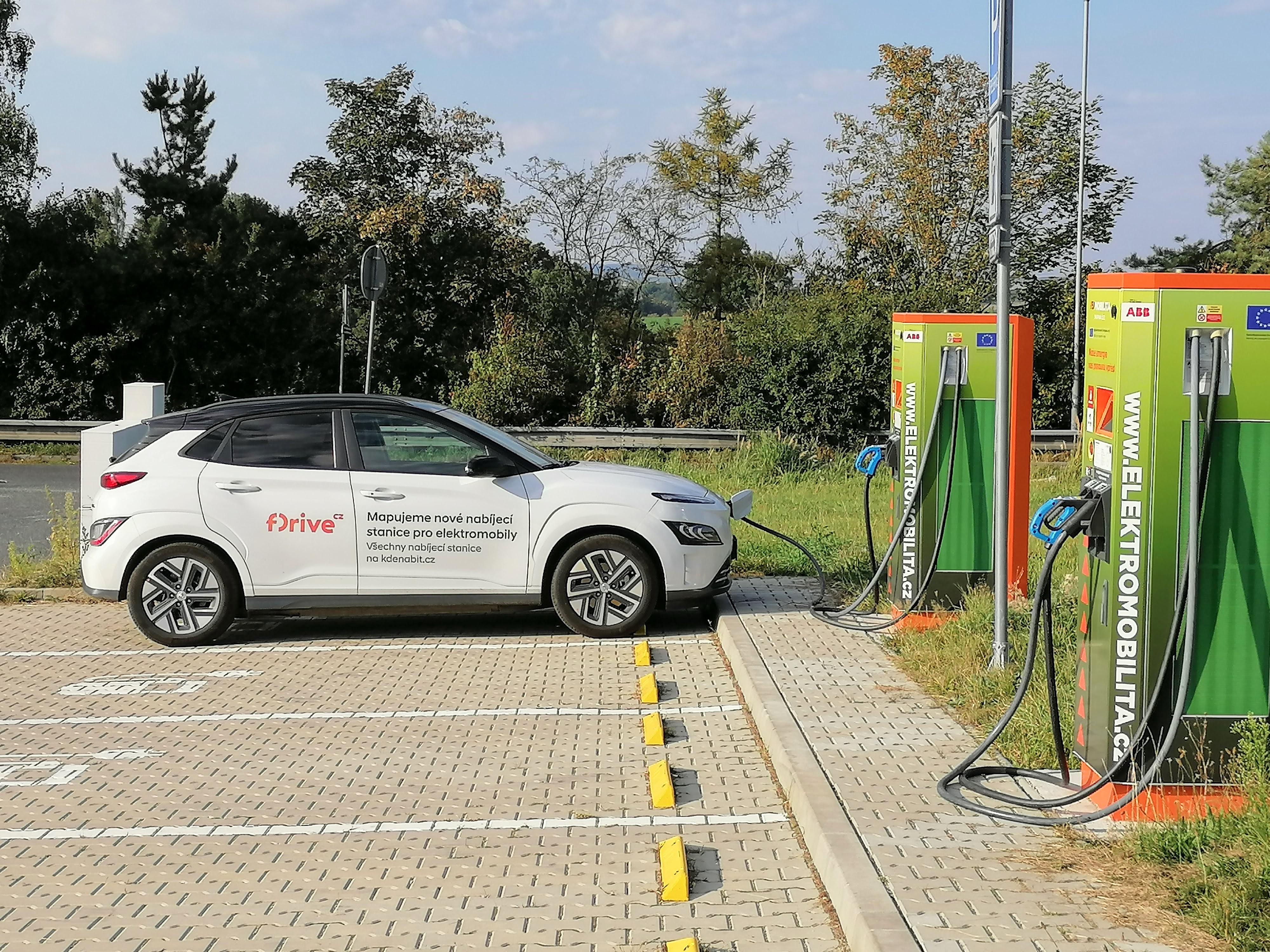 Nabíjecí stanice ČEZ